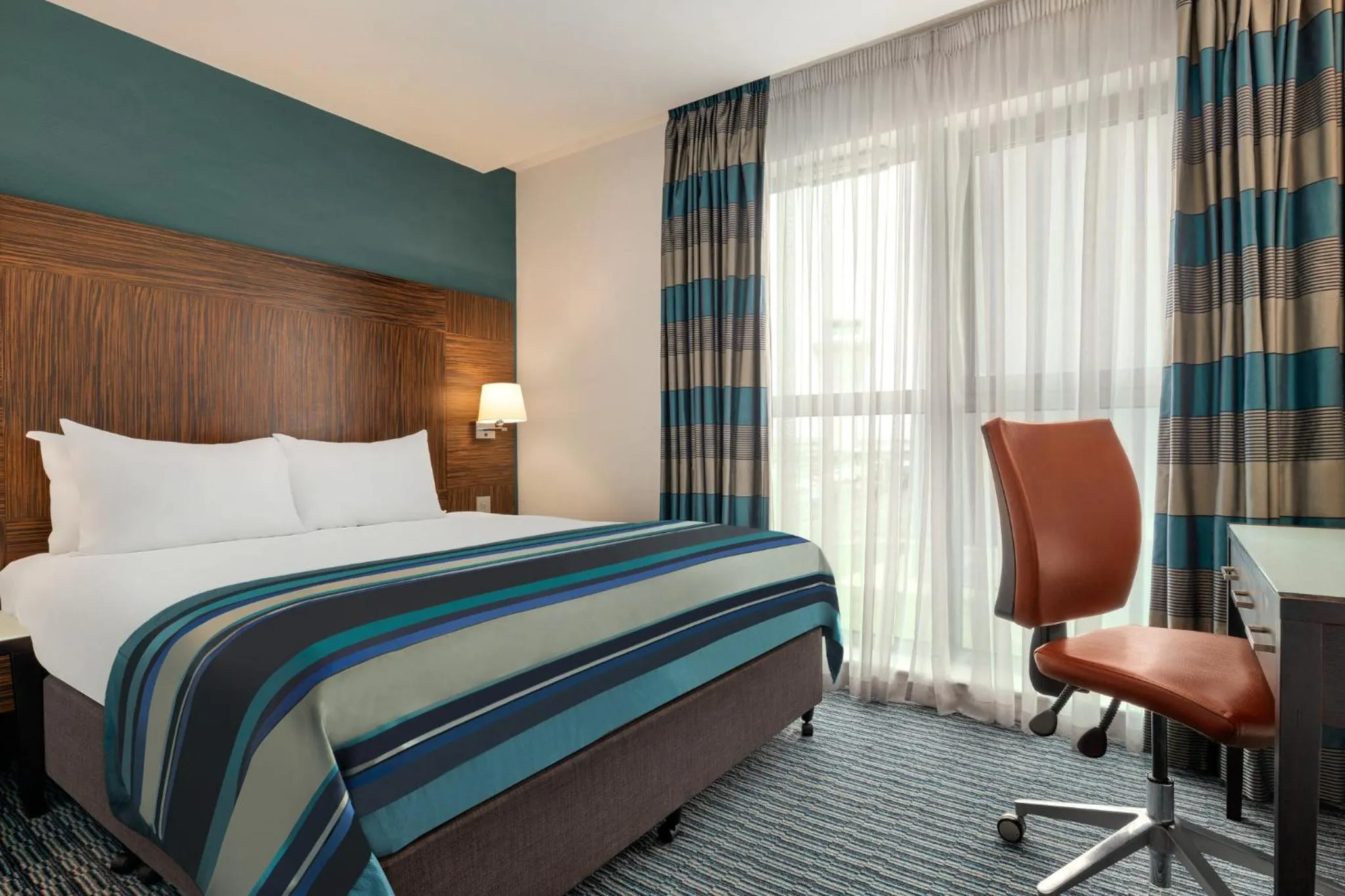 Photo of the whole room, Bed in Holiday Inn Birmingham Airport - NEC by IHG