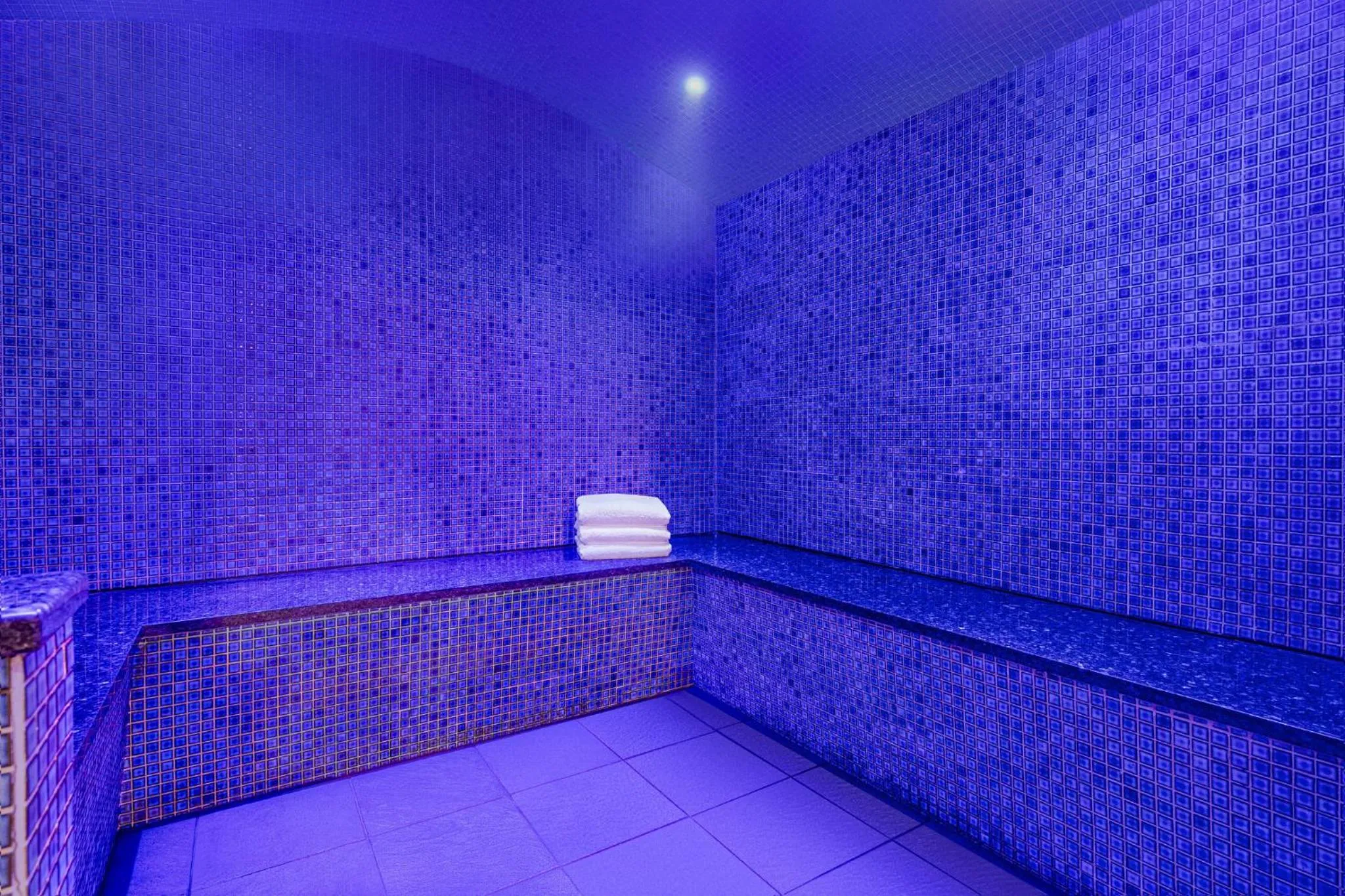 Fitness centre/facilities in Holiday Inn Birmingham Airport - NEC by IHG