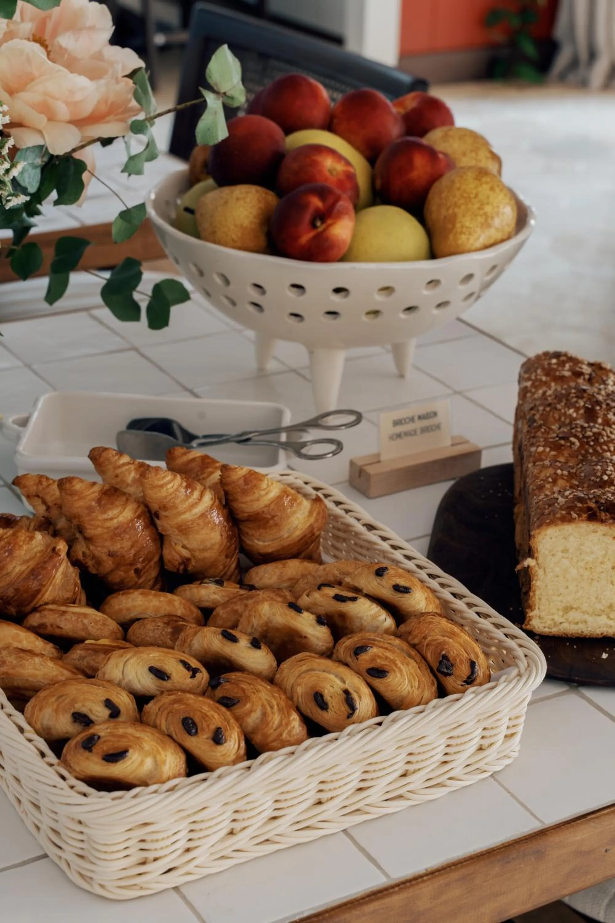 Breakfast in Boutique Hôtel Responsable et Restaurant Basgi Basgi