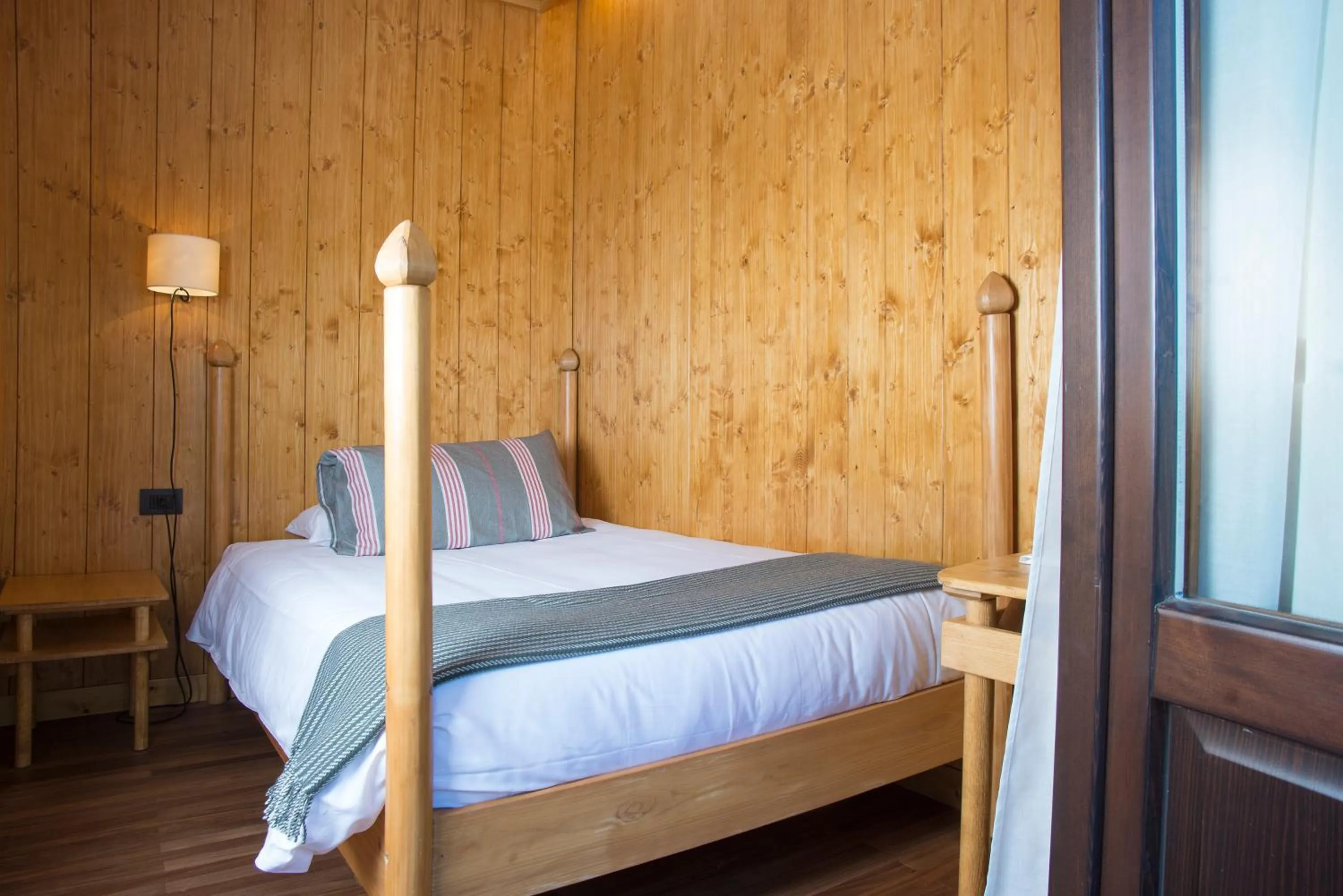 Bed in Albergo Ristorante Bucaneve