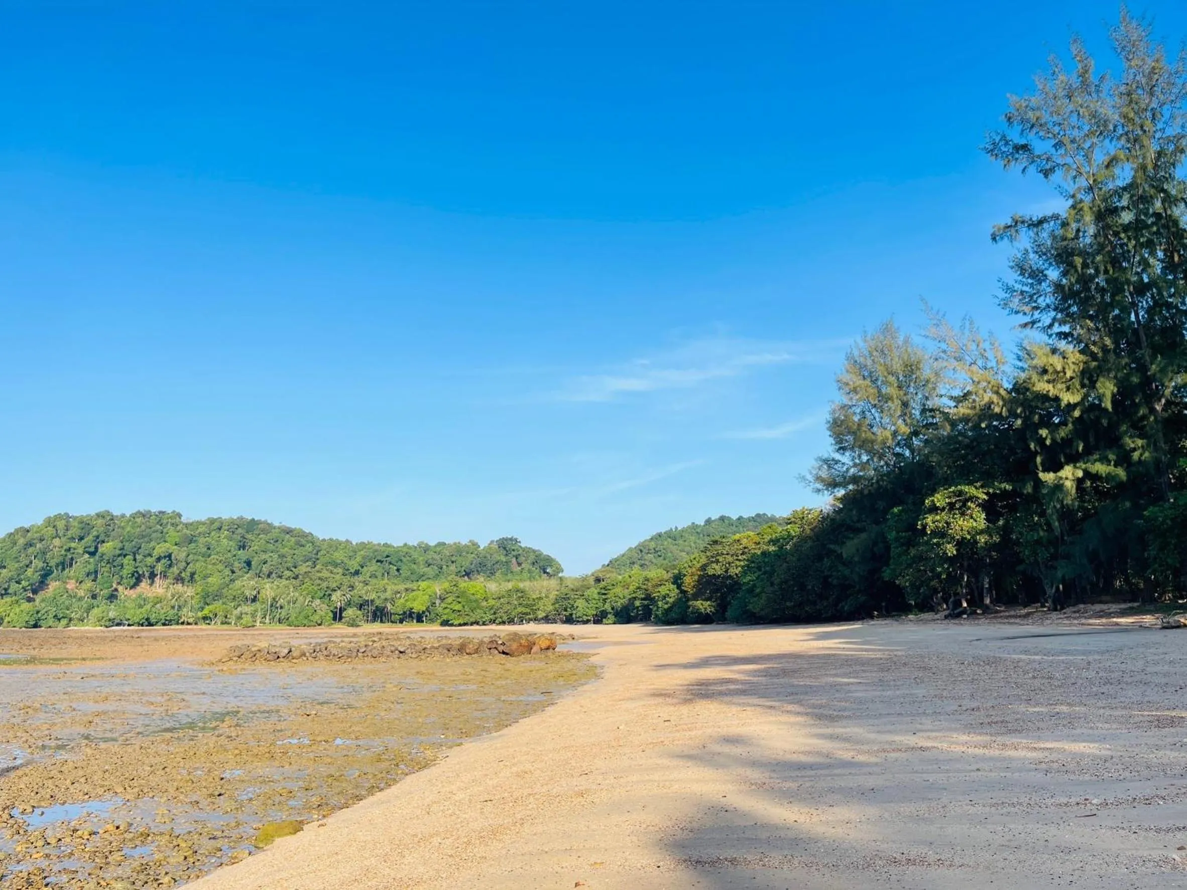 Beach in Koh Phu Valley