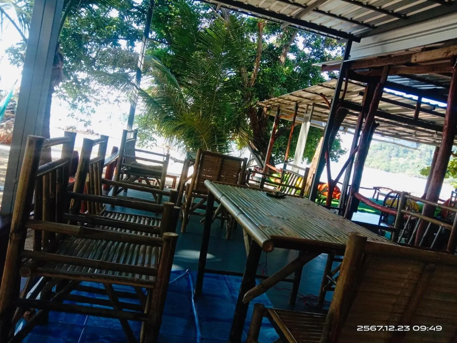 Dining area in Koh Phu Valley