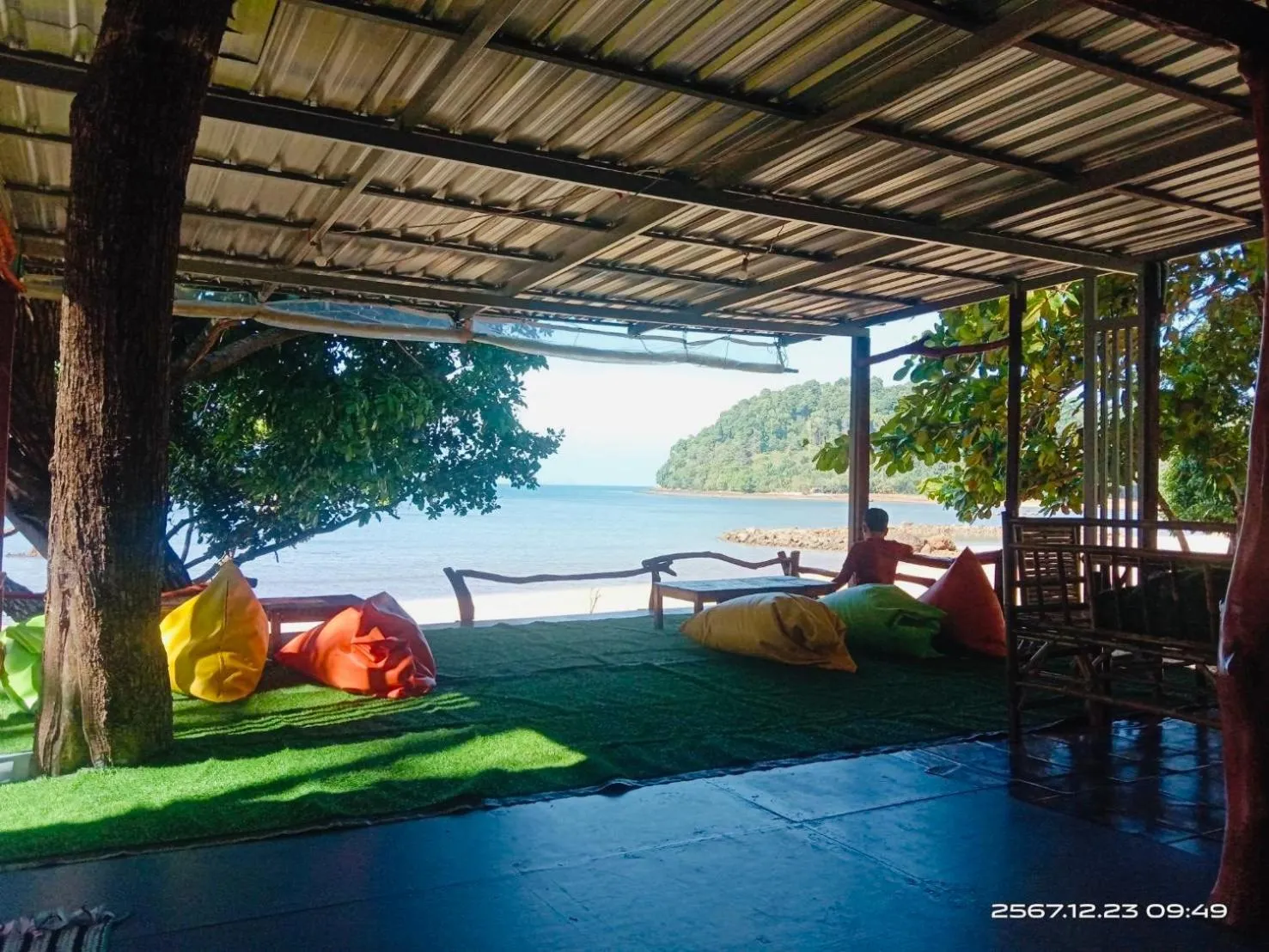 Patio in Koh Phu Valley