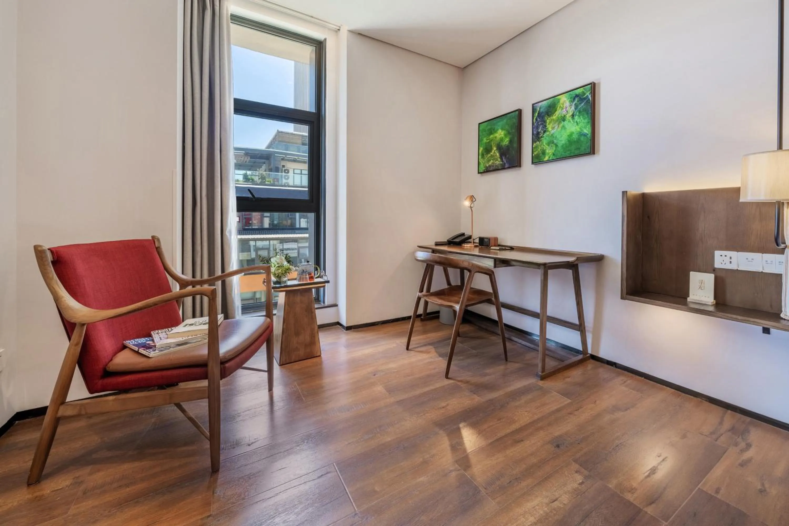 Dining area in Wuyu Hotel - Chongqing Jiangbei Airport & Light Rail