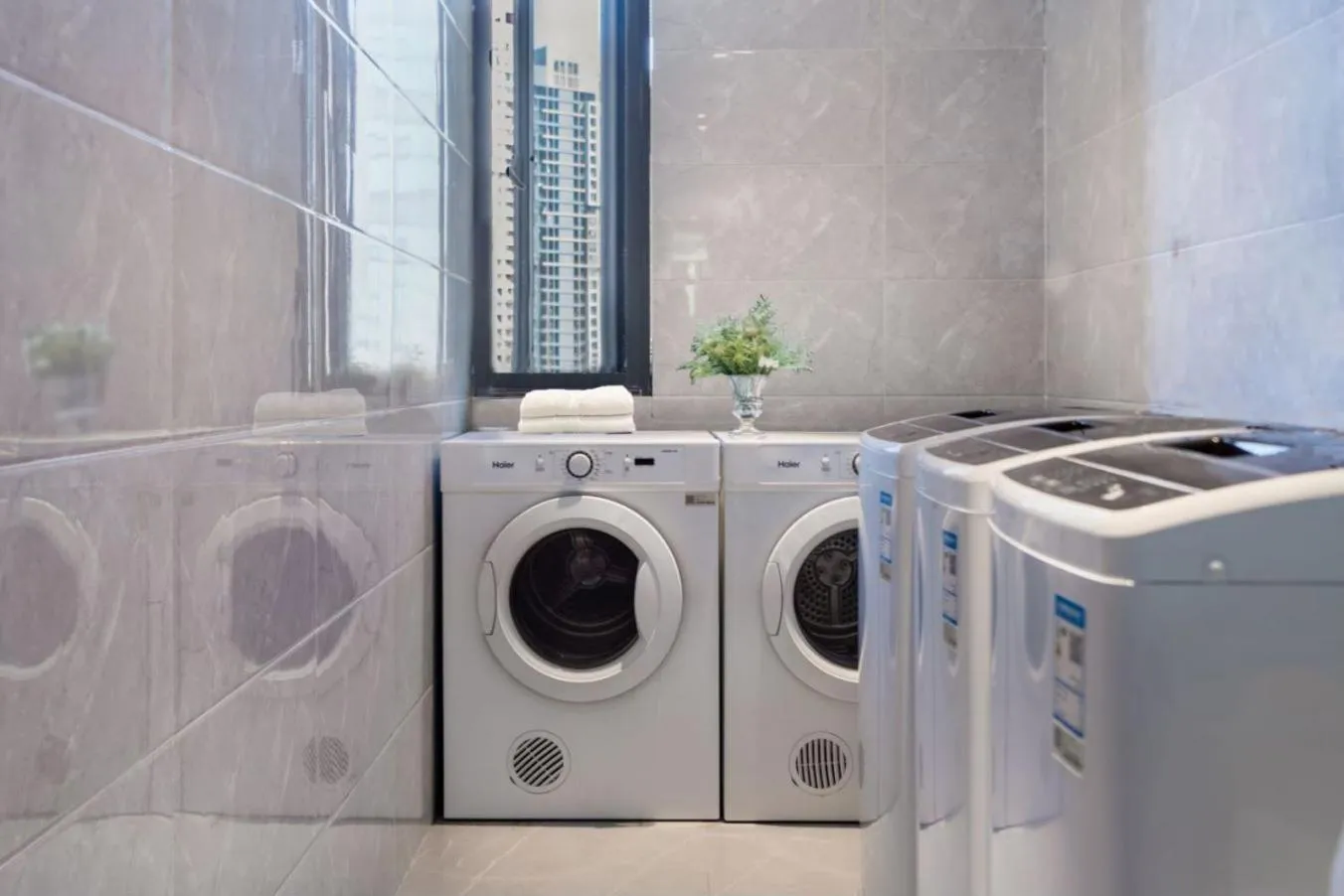washing machine in Wuyu Hotel - Chongqing Jiangbei Airport & Light Rail