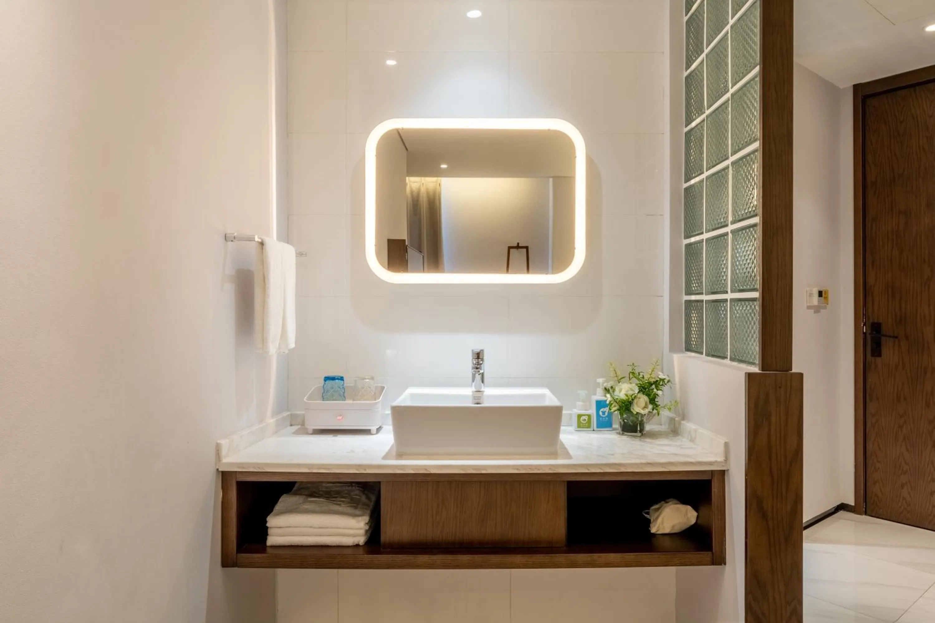 Bathroom in Wuyu Hotel - Chongqing Jiangbei Airport & Light Rail