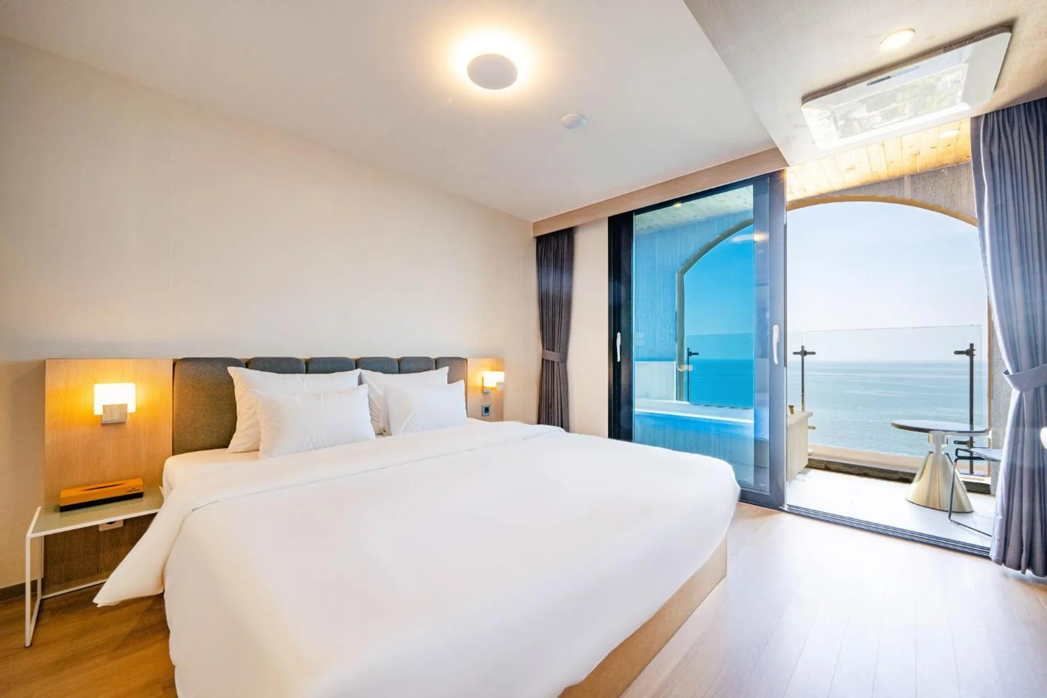 Bed in Hound Hotel Ulsan