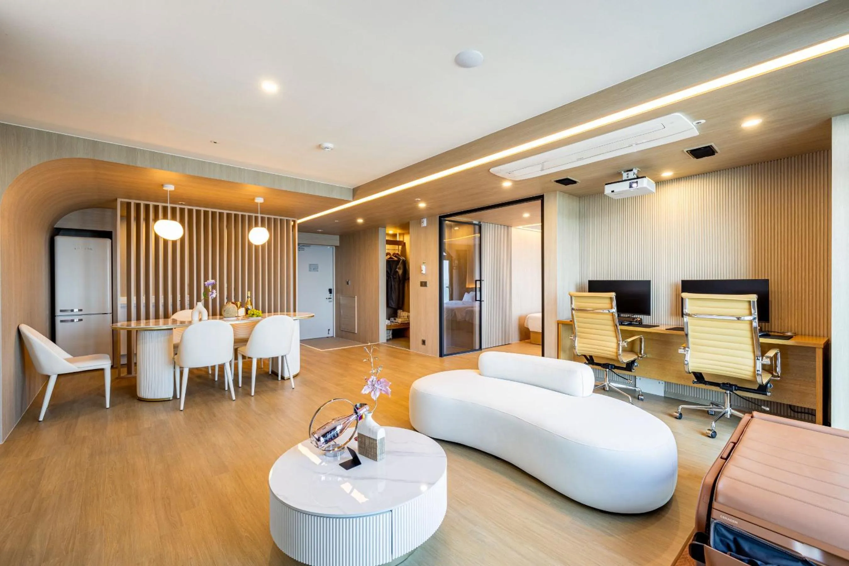 Hound Hotel Ulsan