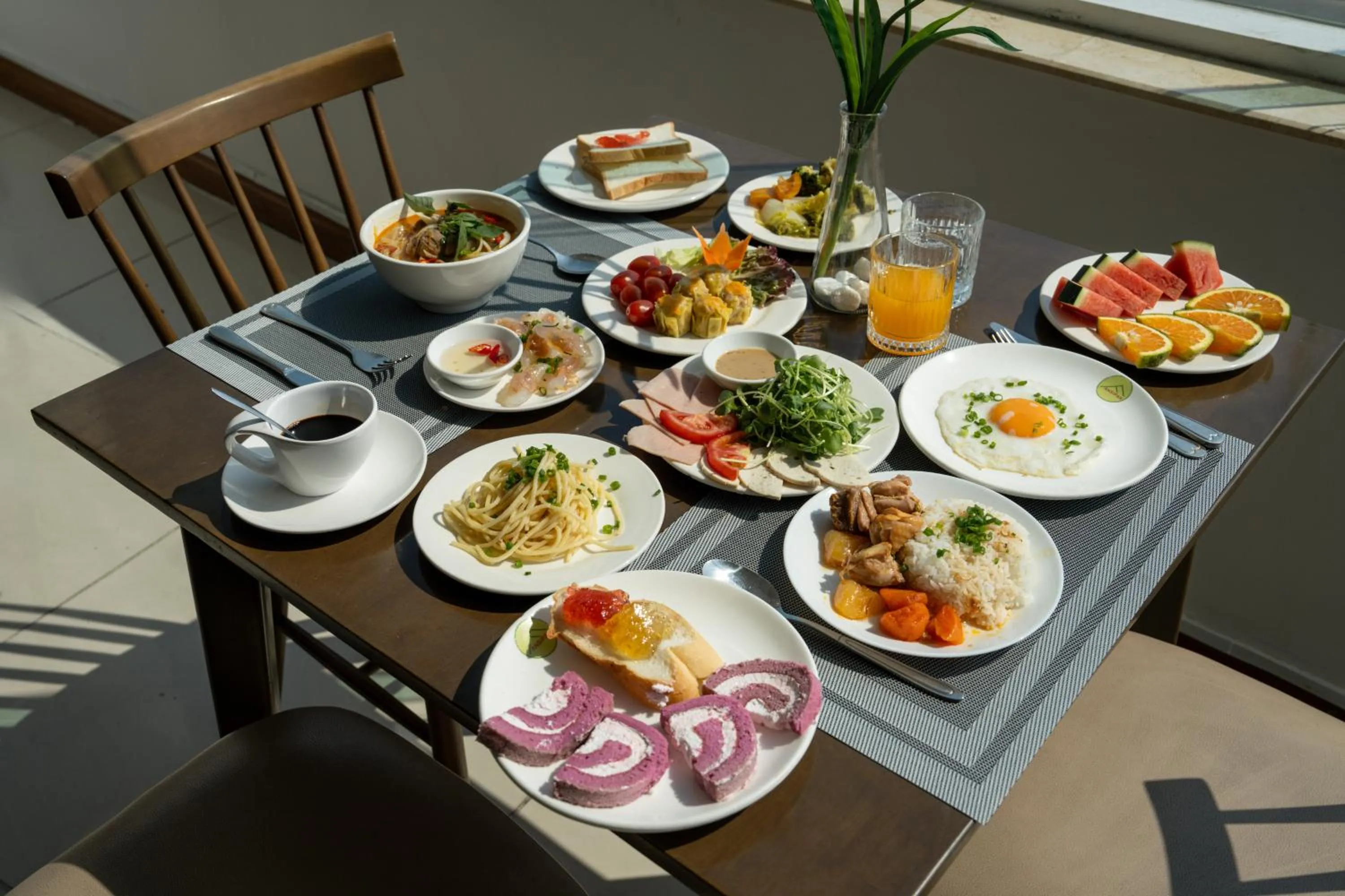 Restaurant/places to eat in Fansipan Da Nang Hotel