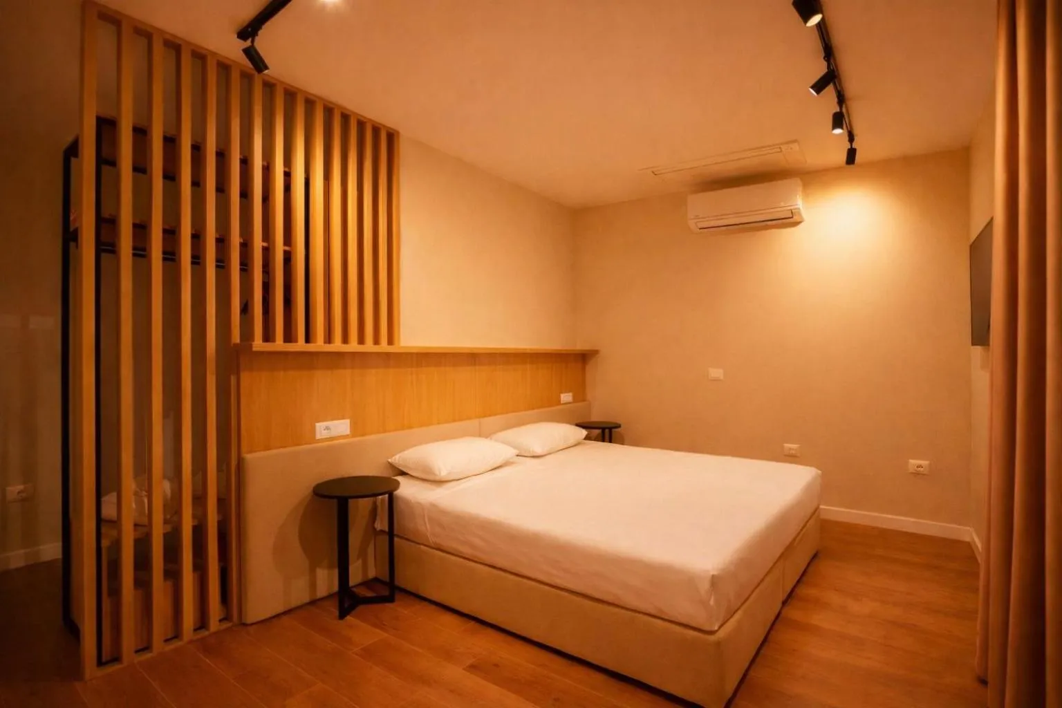 Bedroom, Bed in Hotel Relax City Center