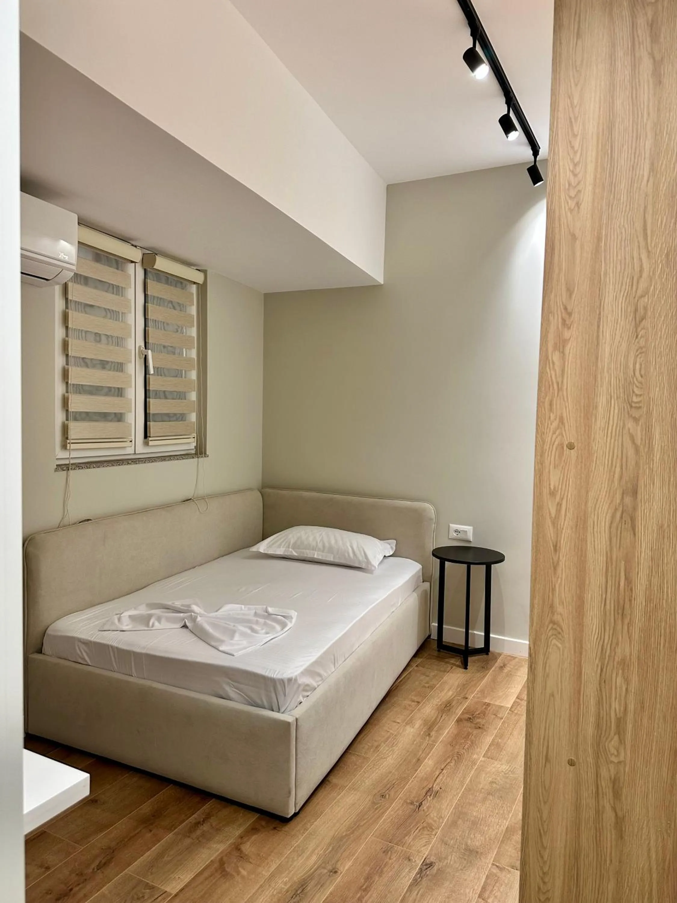 Bed in Hotel Relax City Center