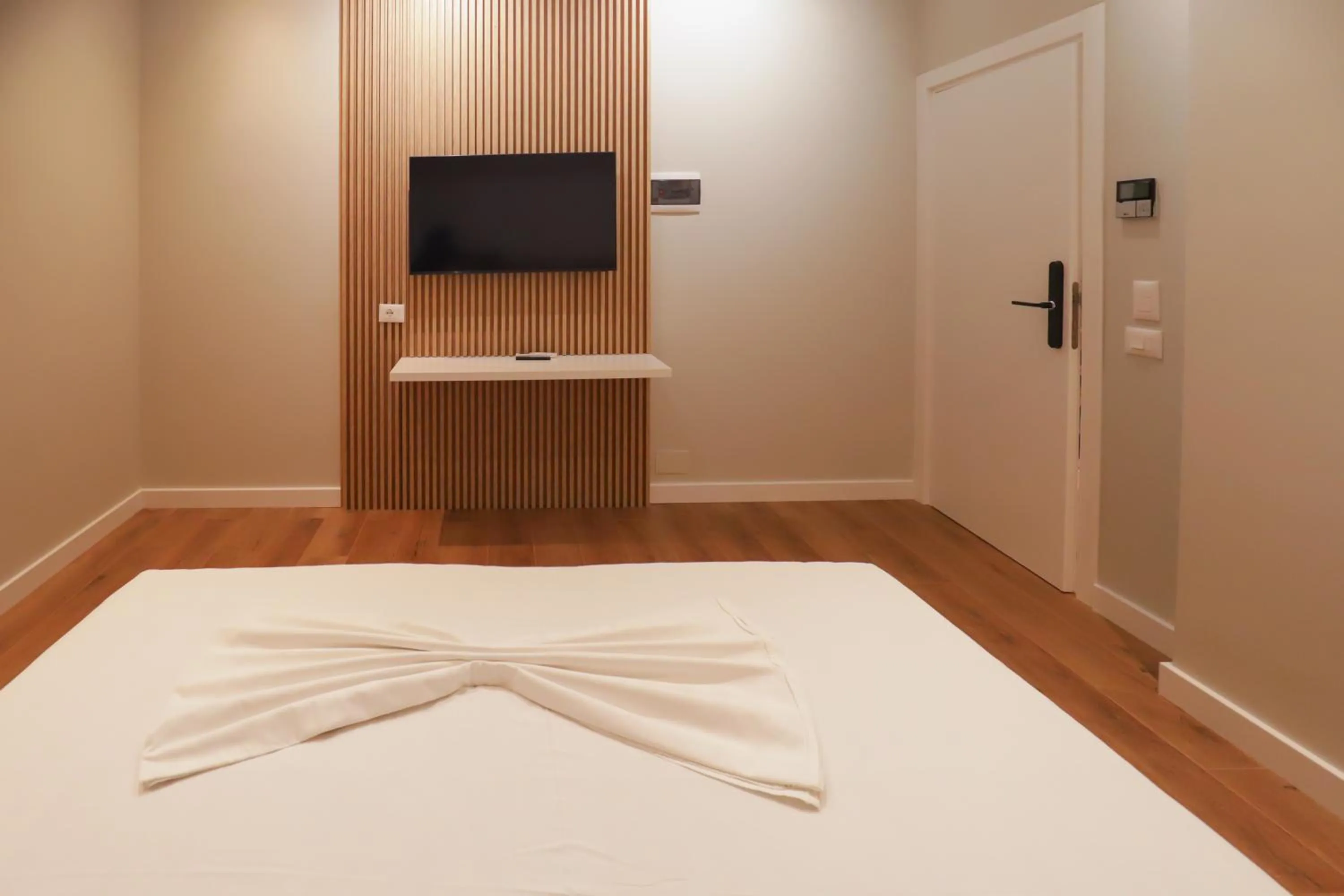 Bed in Hotel Relax City Center