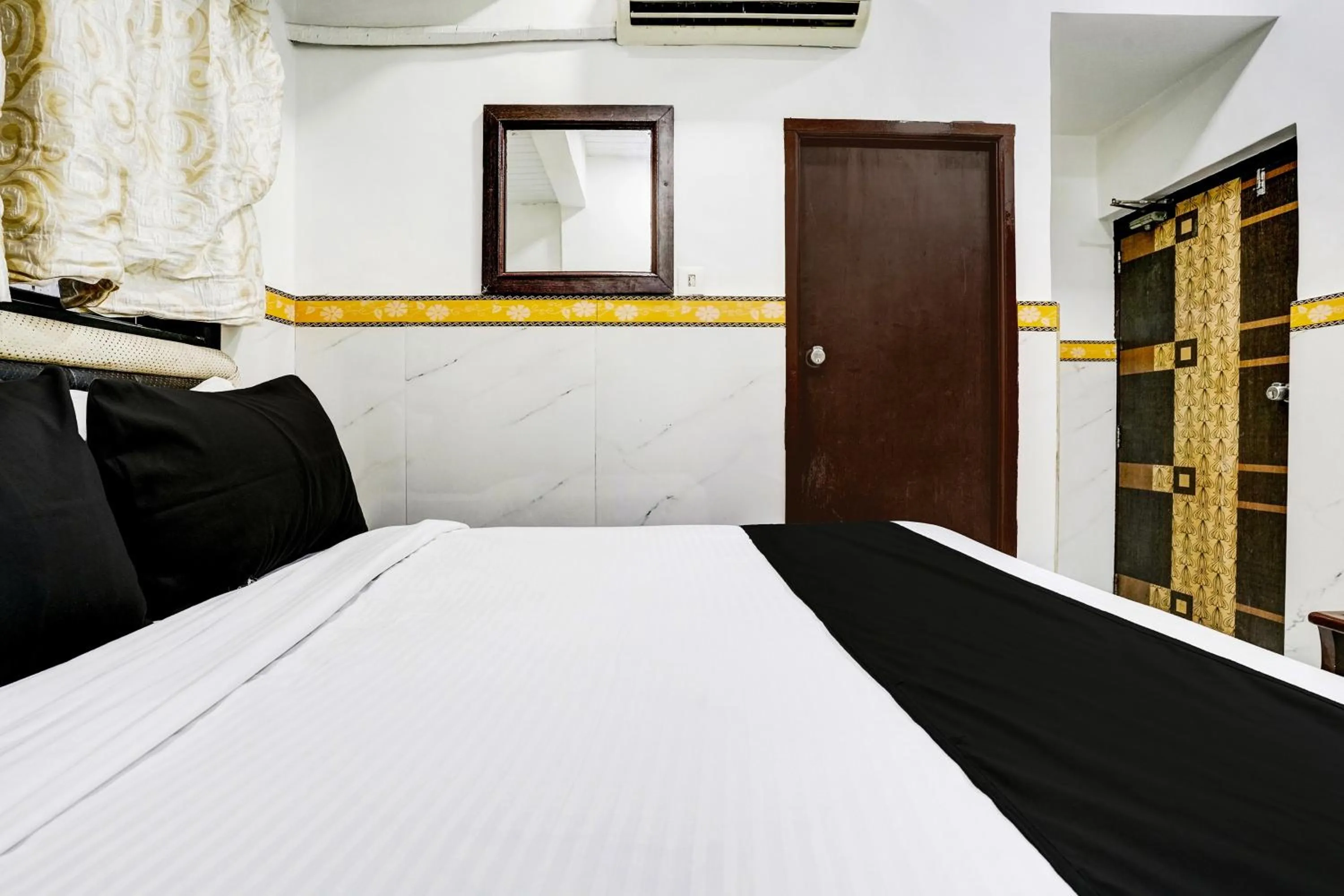 Bedroom, Bed in Hotel O Shree Sai Residency