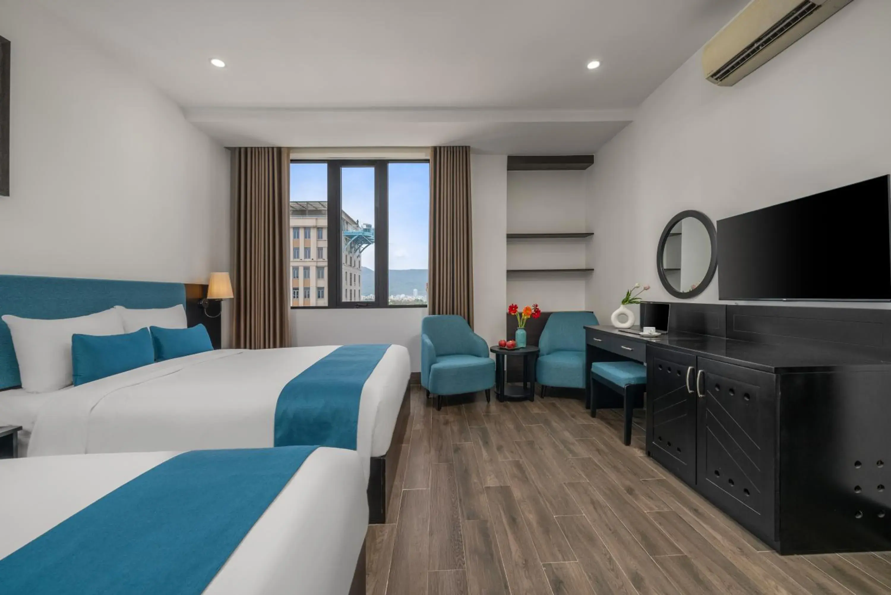 Triple Room with Bath in ViAn Hotel And Spa Danang Triple Room with Bath in ViAn Hotel And Spa Danang