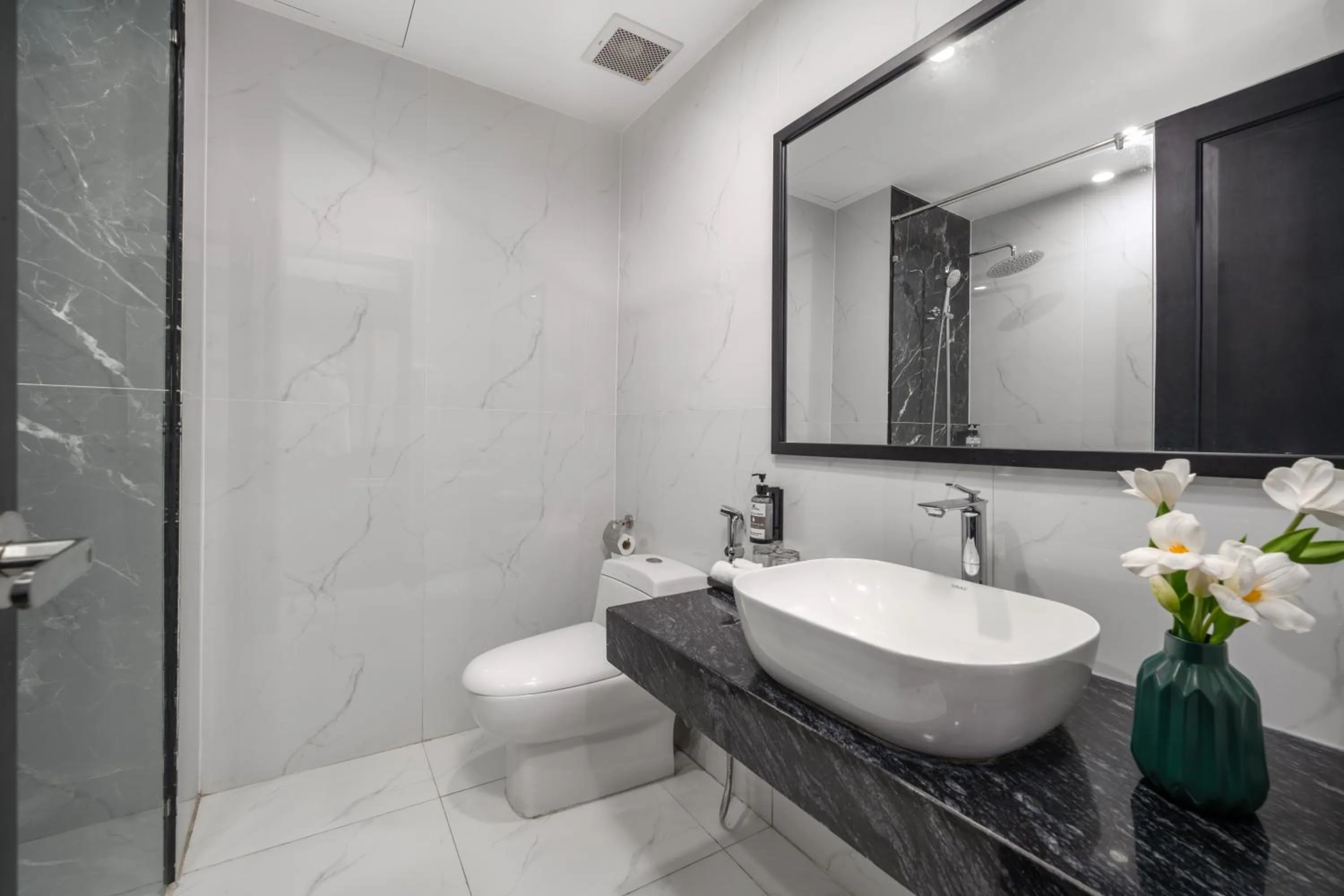 Toilet in ViAn Hotel And Spa Danang