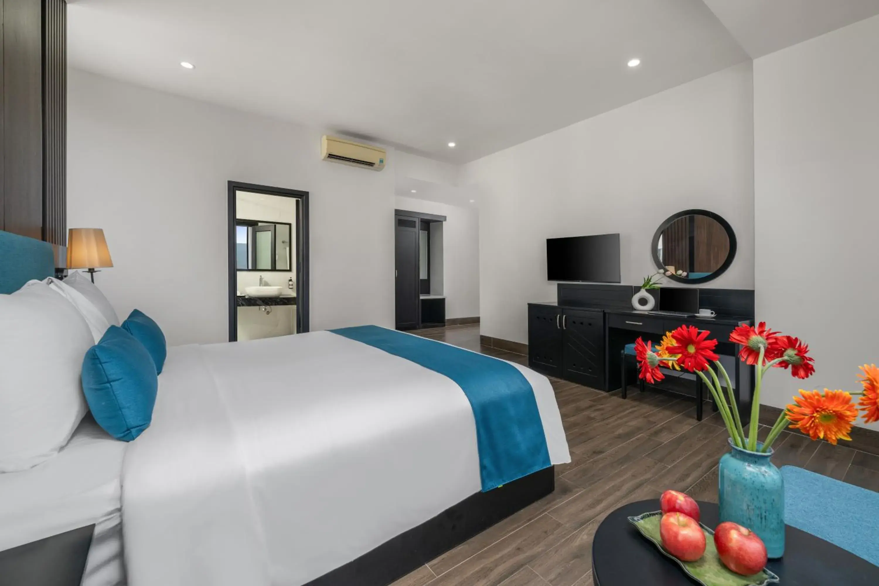 Superior Double Room - single occupancy in ViAn Hotel And Spa Danang Superior Double Room - single occupancy in ViAn Hotel And Spa Danang