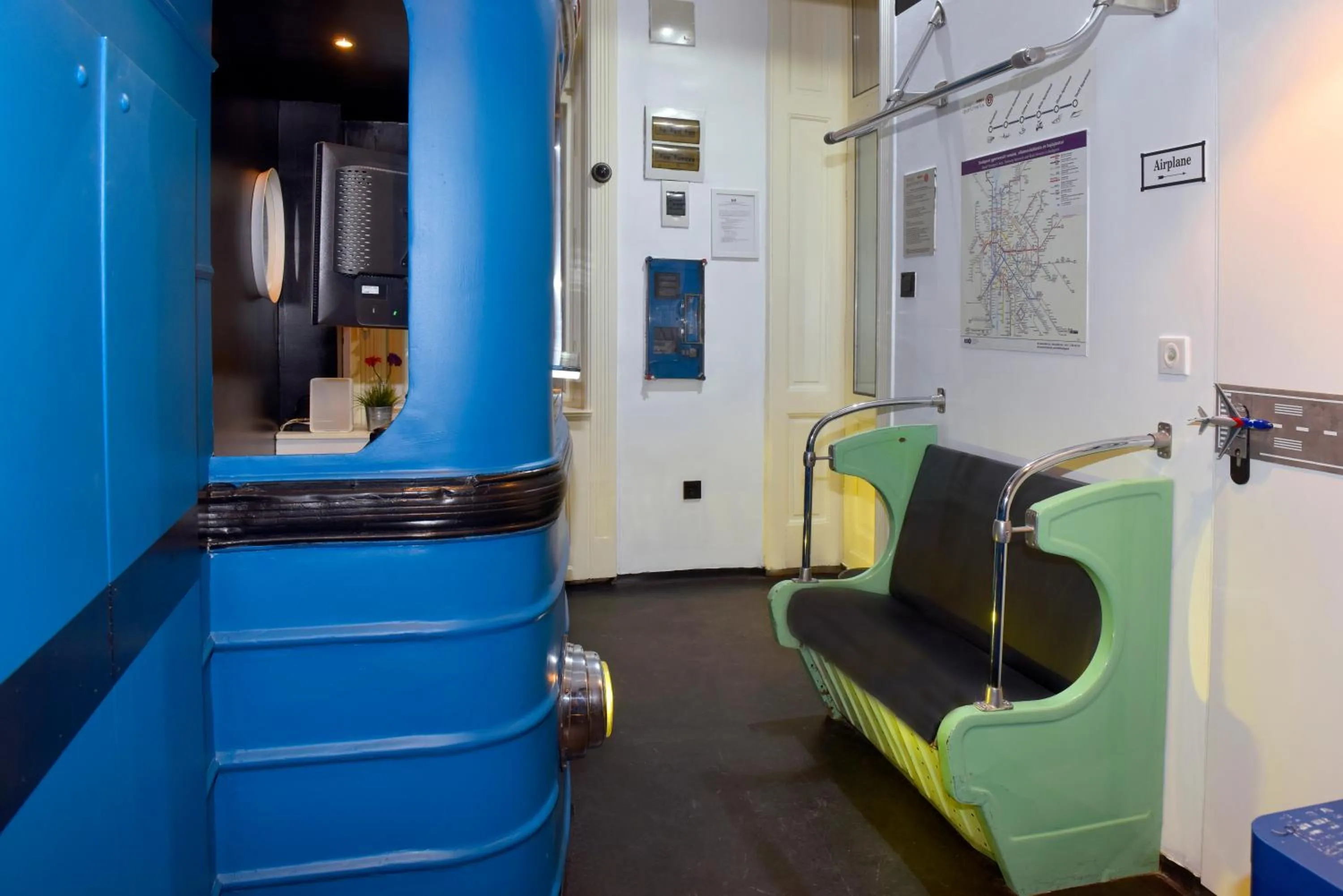 Lobby or reception in Walk Inn Váci 42