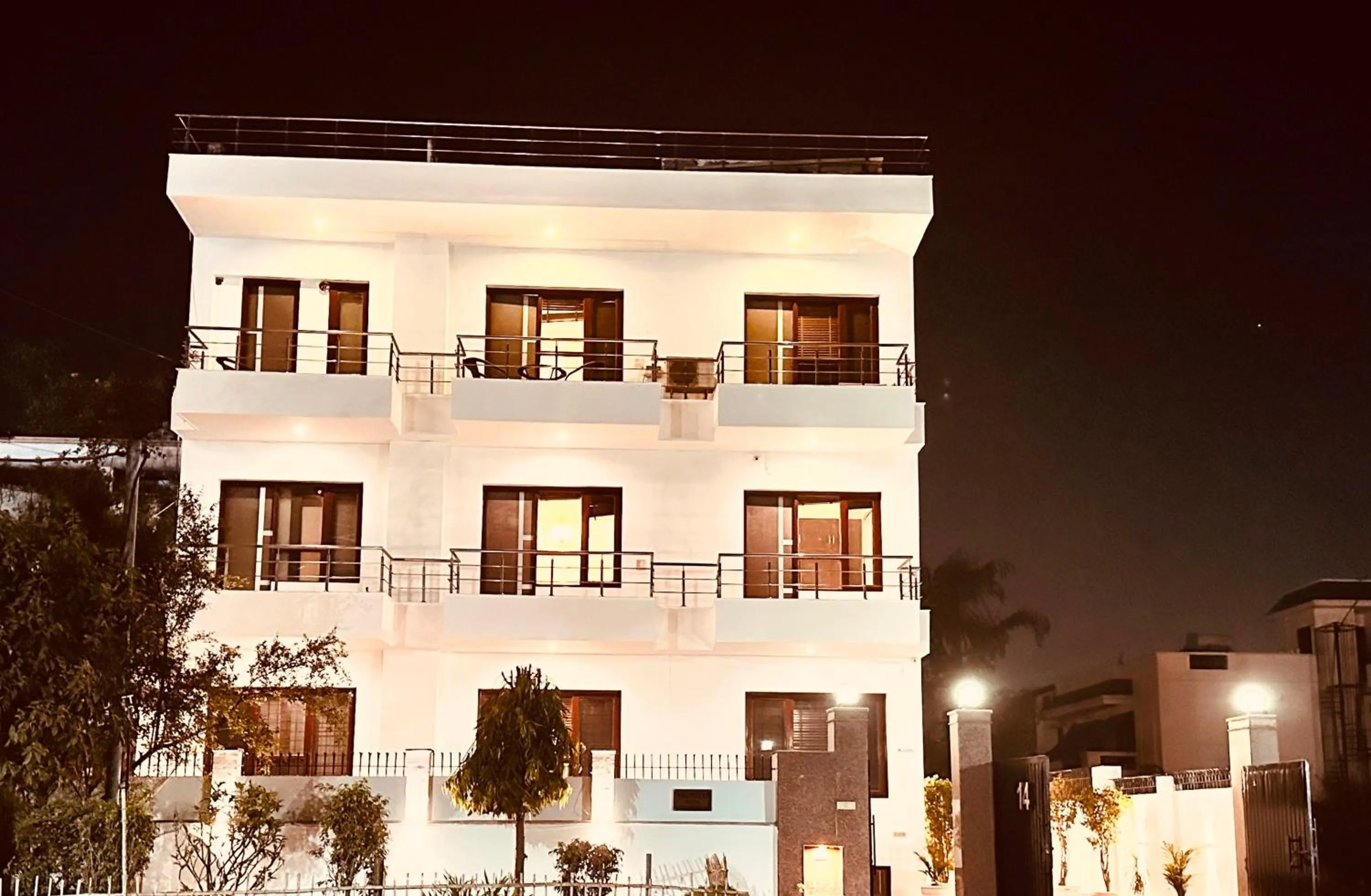 Property Building in HOLLYHOCKS RESIDENCY