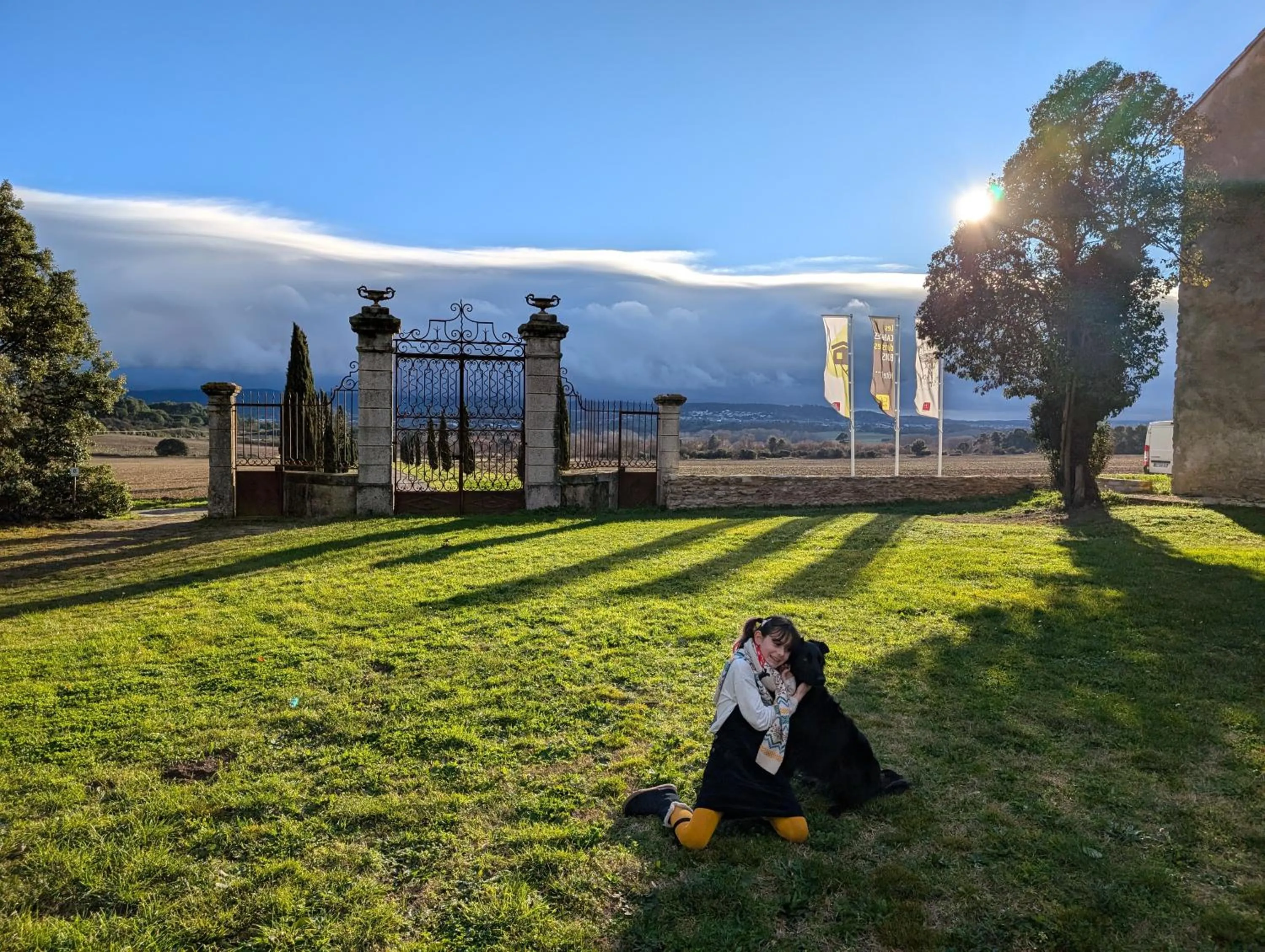 Pets in Les Cabanes Dans Les Bois Logis Hôtel