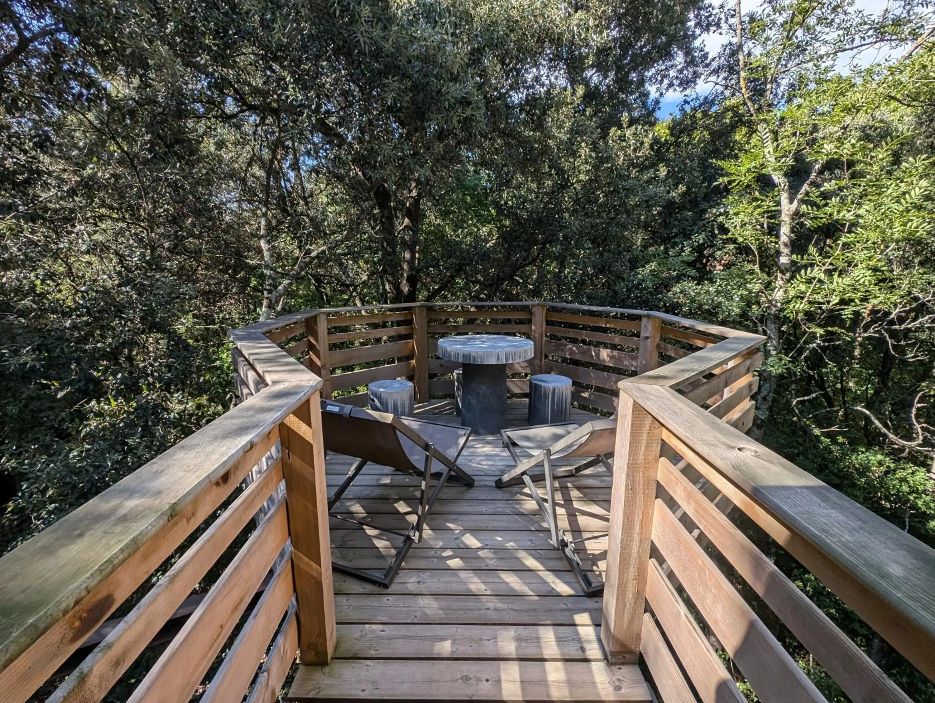 Balcony/Terrace in Les Cabanes Dans Les Bois Logis Hôtel