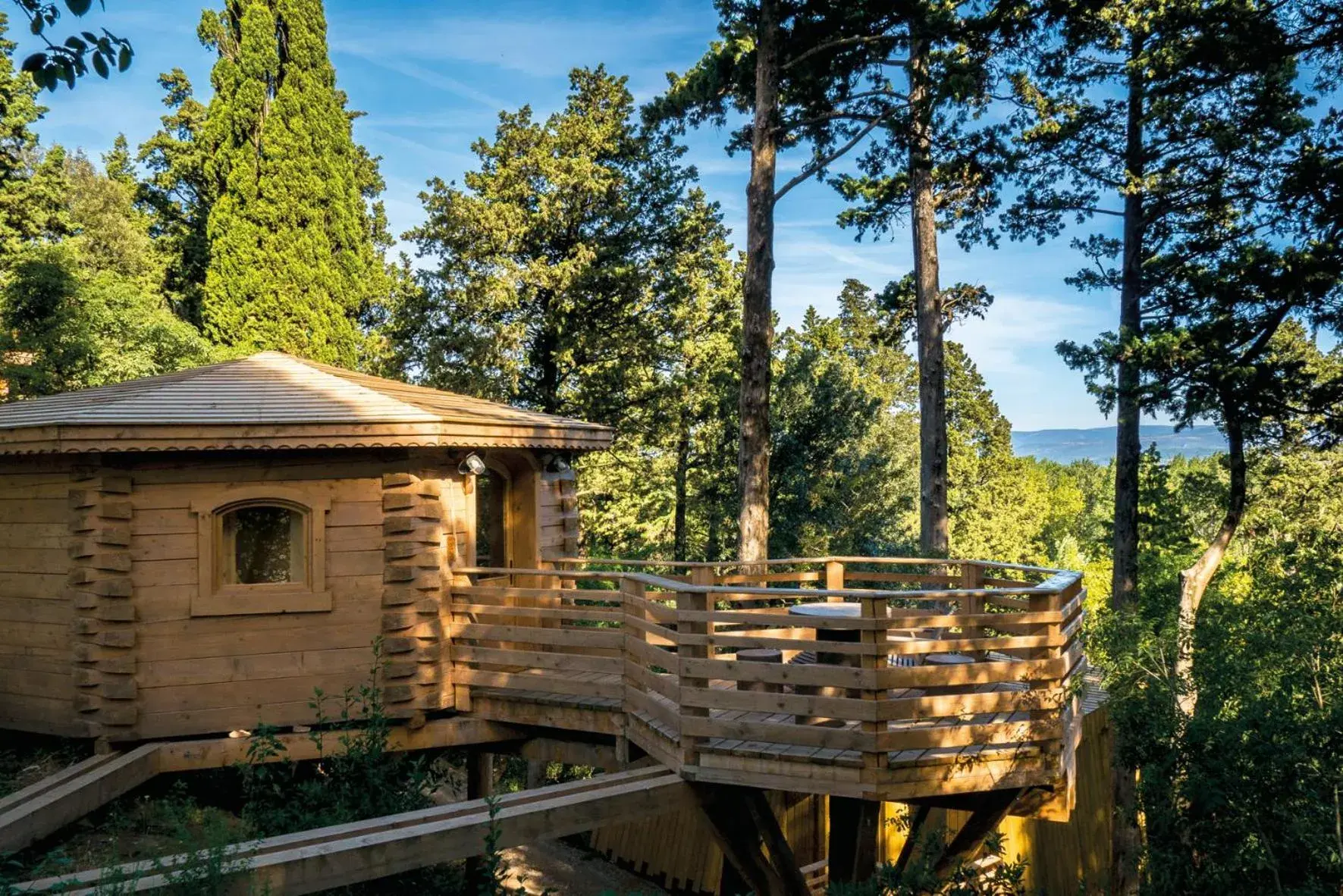 Les Cabanes Dans Les Bois Logis Hôtel Les Cabanes Dans Les Bois Logis Hôtel
