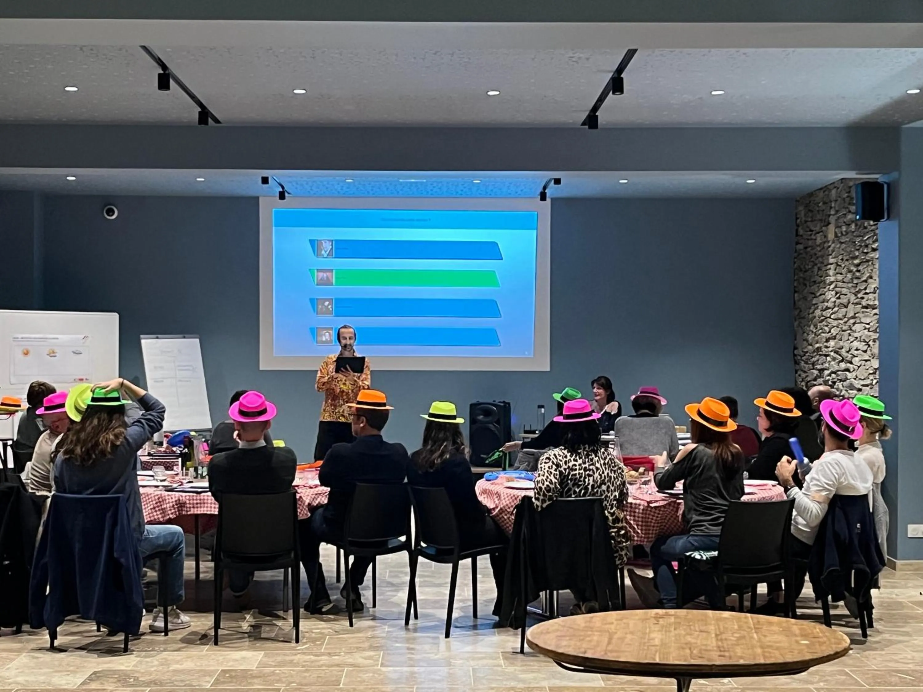 Banquet/Function facilities in Les Cabanes Dans Les Bois Logis Hôtel