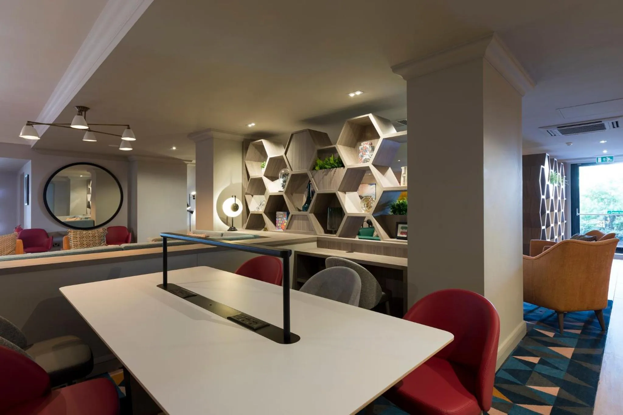 Lobby or reception in Holiday Inn - Glasgow Airport by IHG