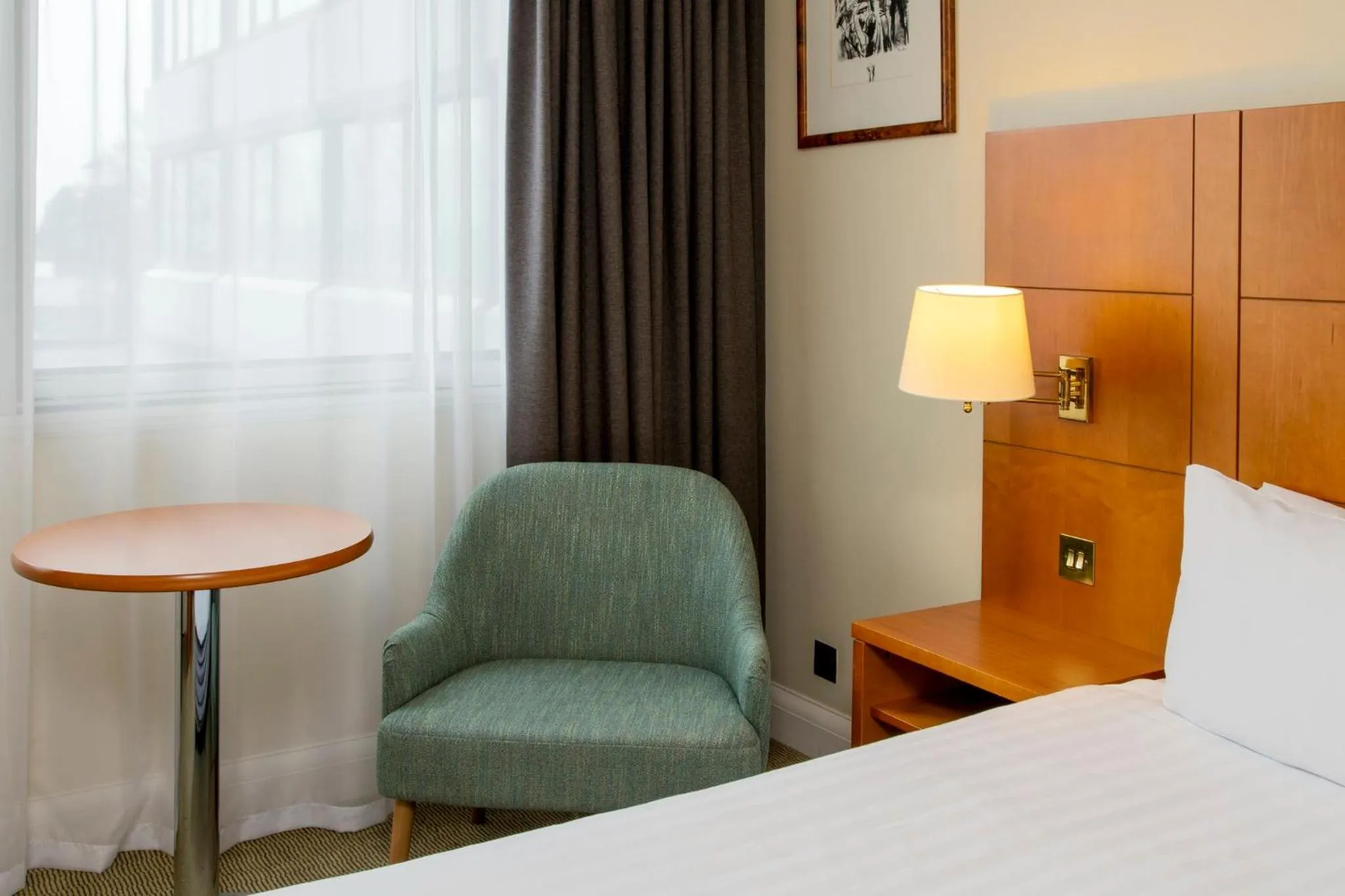 Photo of the whole room, Bed in Holiday Inn - Glasgow Airport by IHG