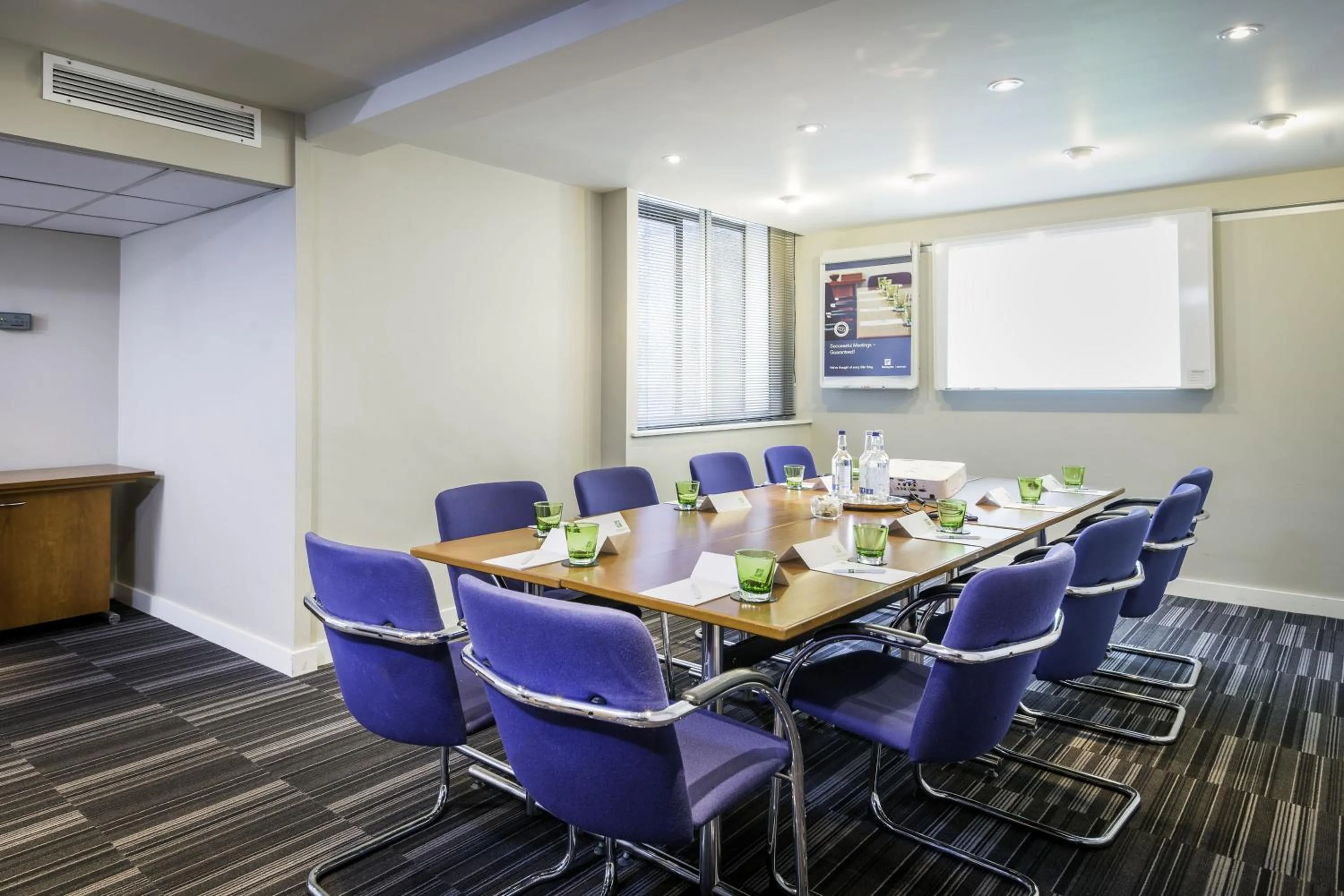 Meeting/conference room in Holiday Inn - Glasgow Airport by IHG