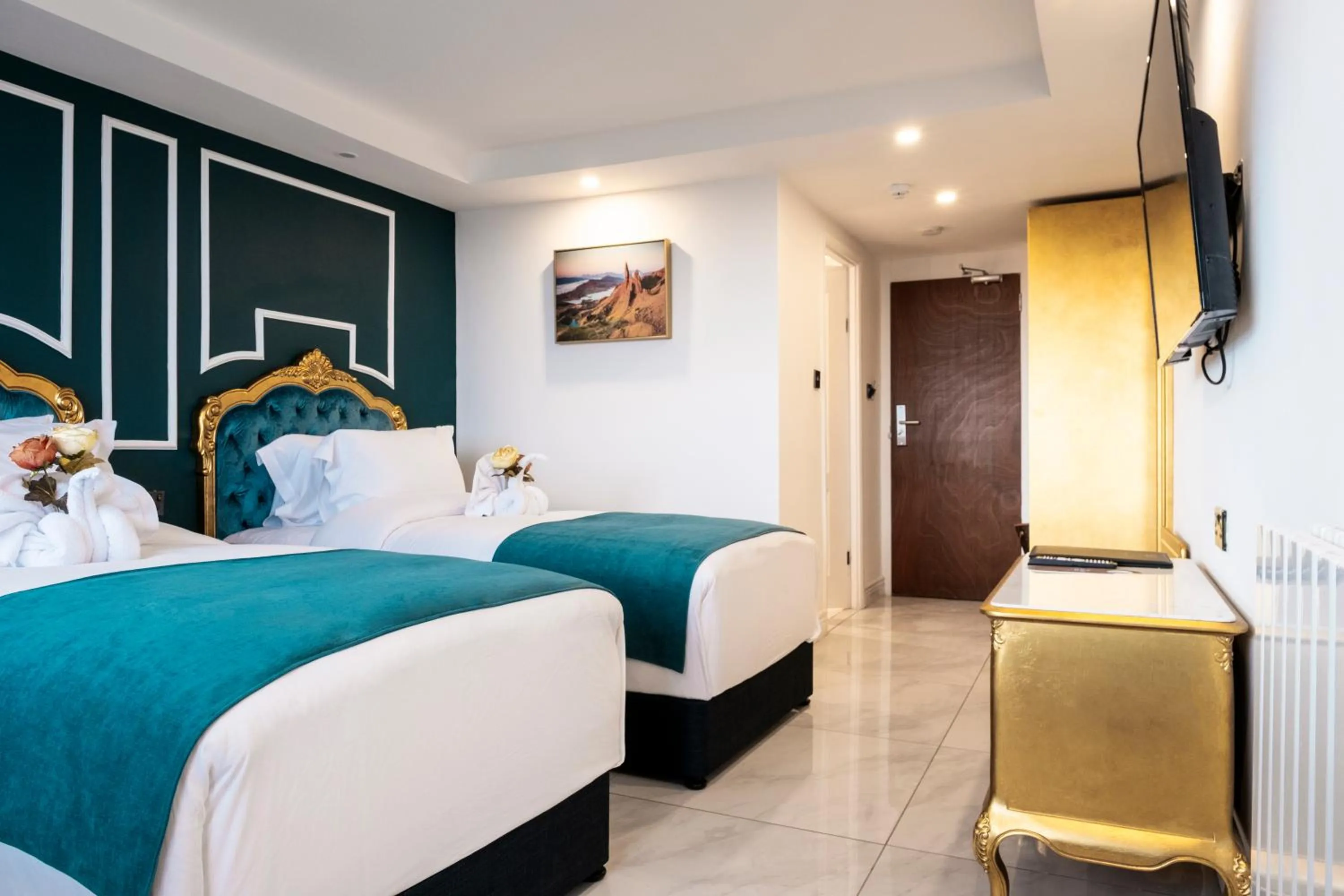 Bedroom, Bed in Muthu Glasgow River Hotel