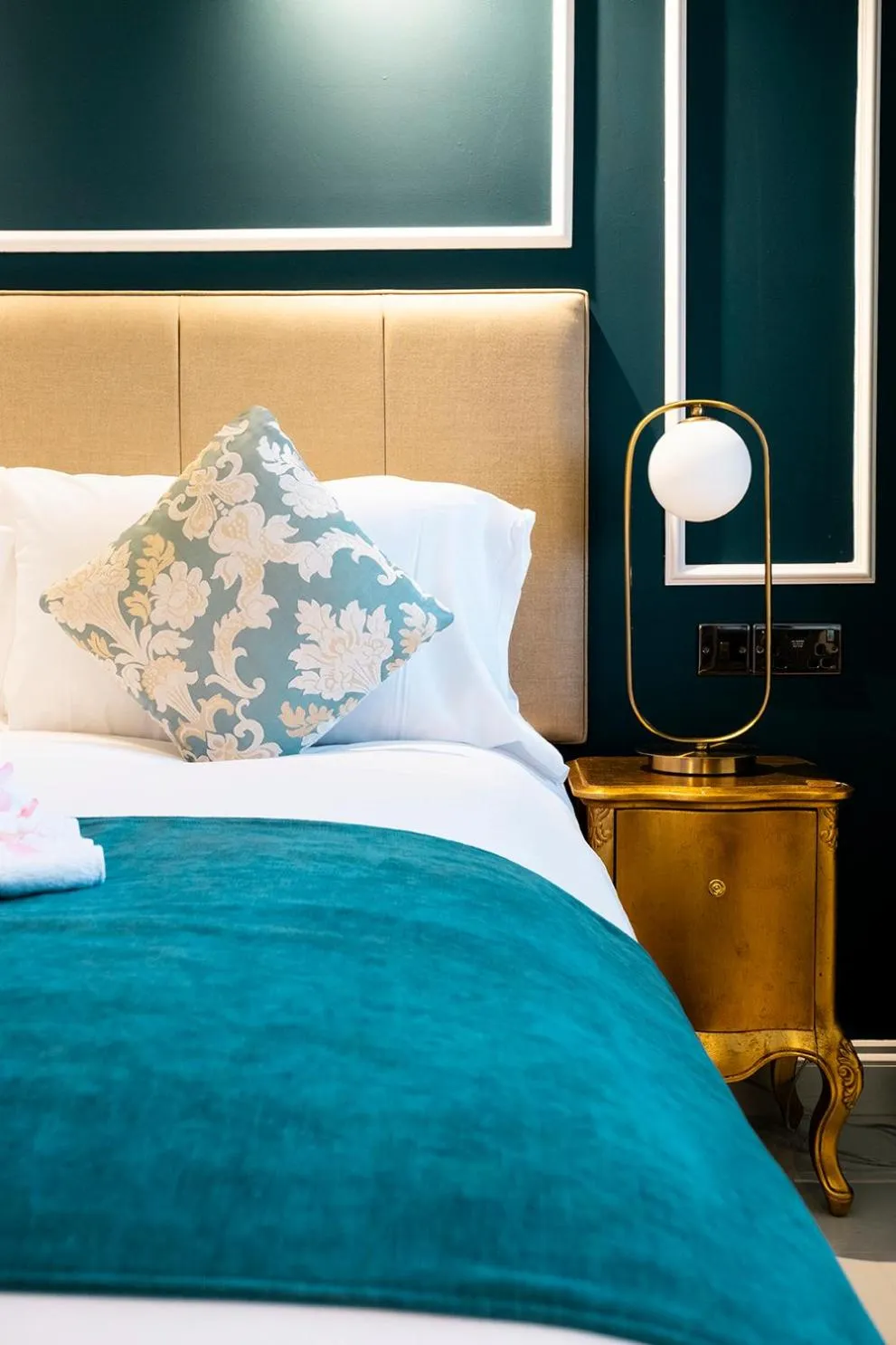 Bedroom, Bed in Muthu Glasgow River Hotel