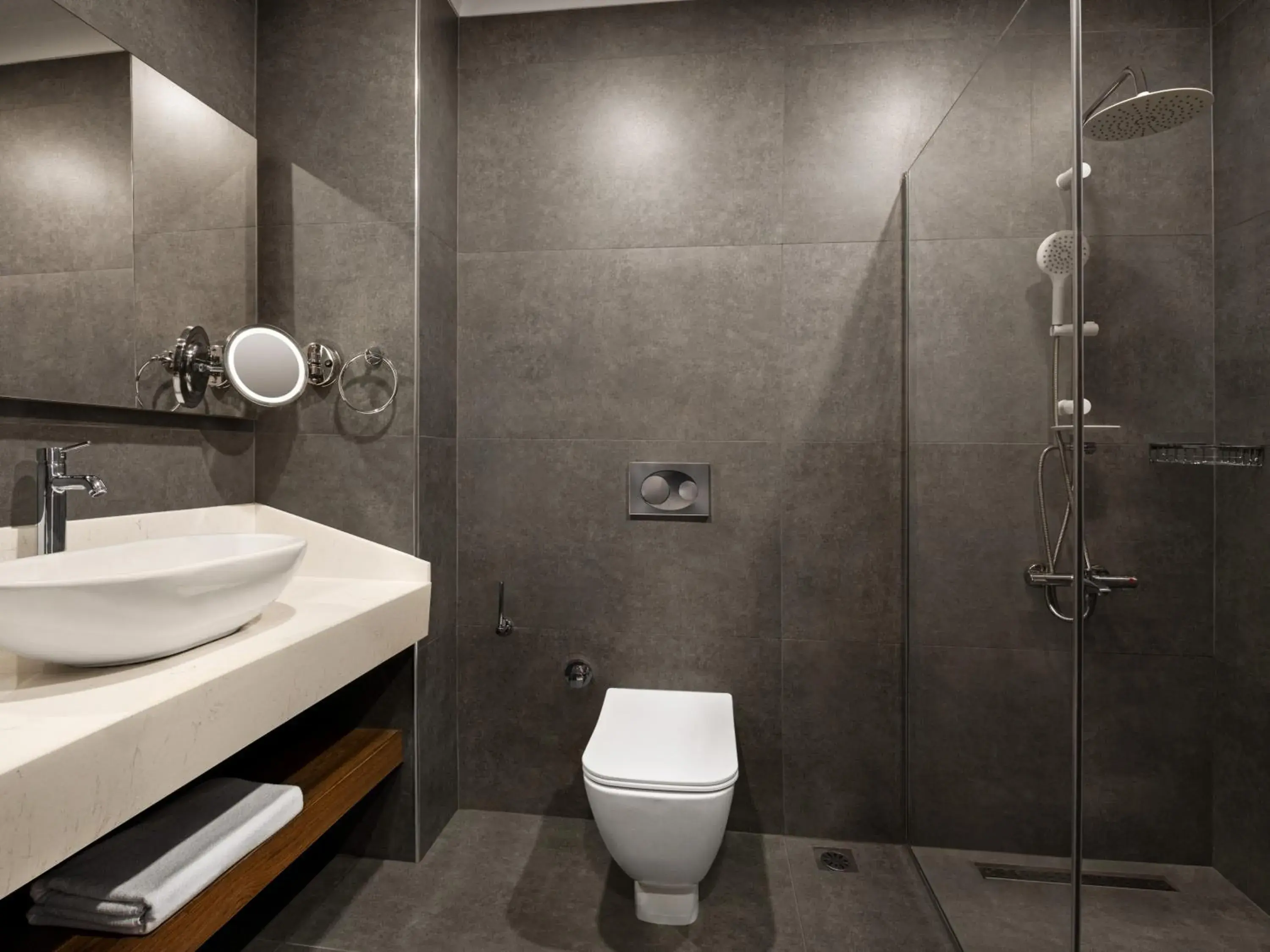 Superior King Room - Smoking in Ramada by Wyndham Karacabey Superior King Room - Smoking in Ramada by Wyndham Karacabey