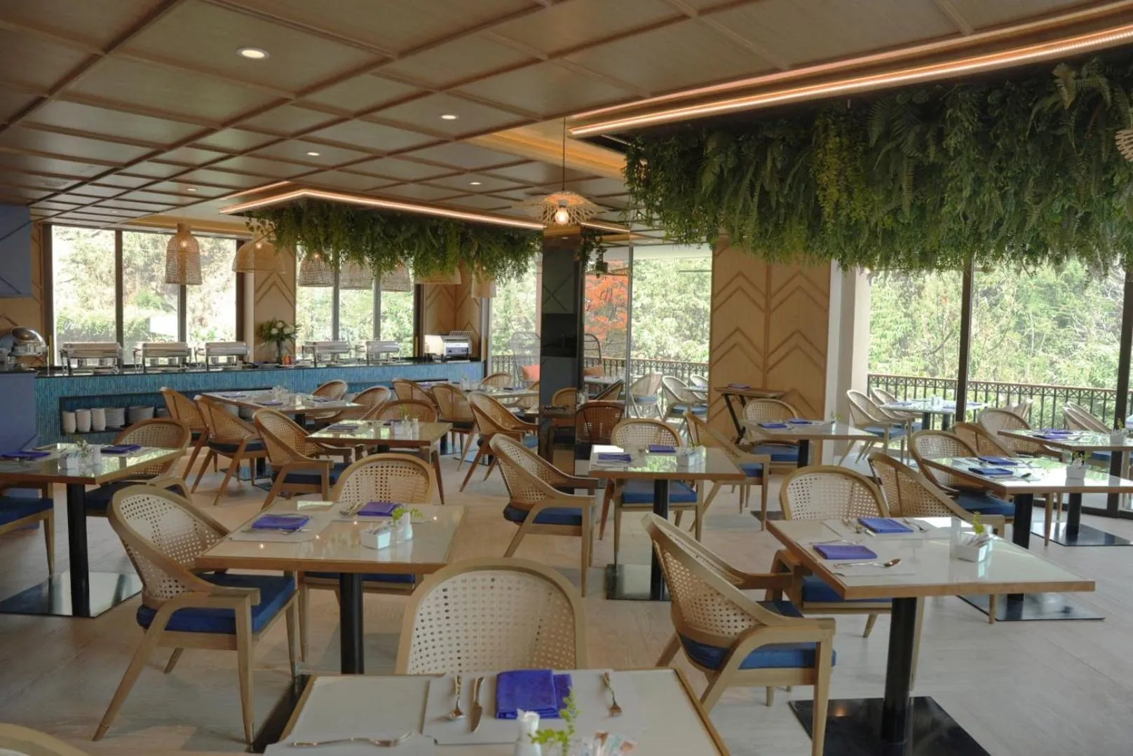 Restaurant/places to eat in The Proud Karon Beach Phuket Trademark Collection By Wyndham