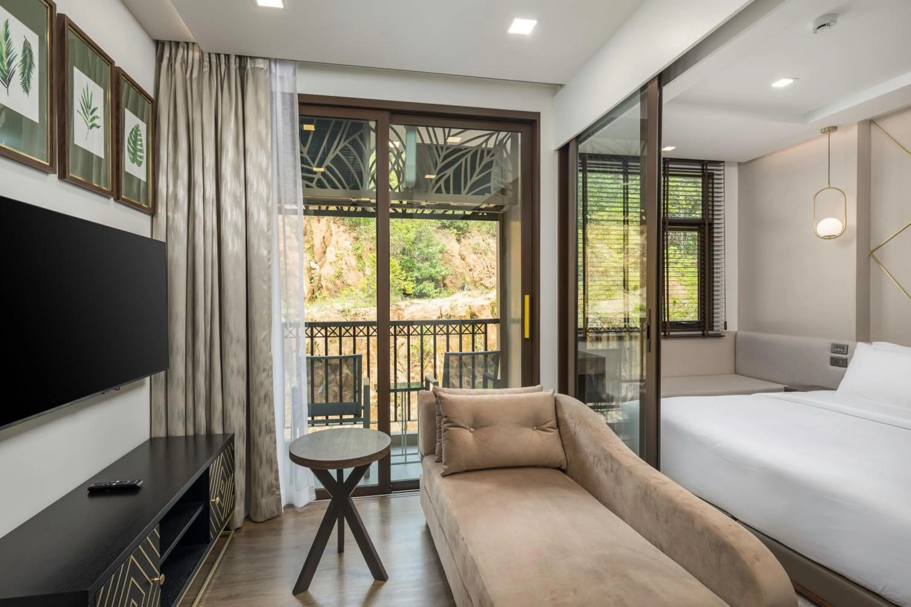 Bed in The Proud Karon Beach Phuket Trademark Collection By Wyndham