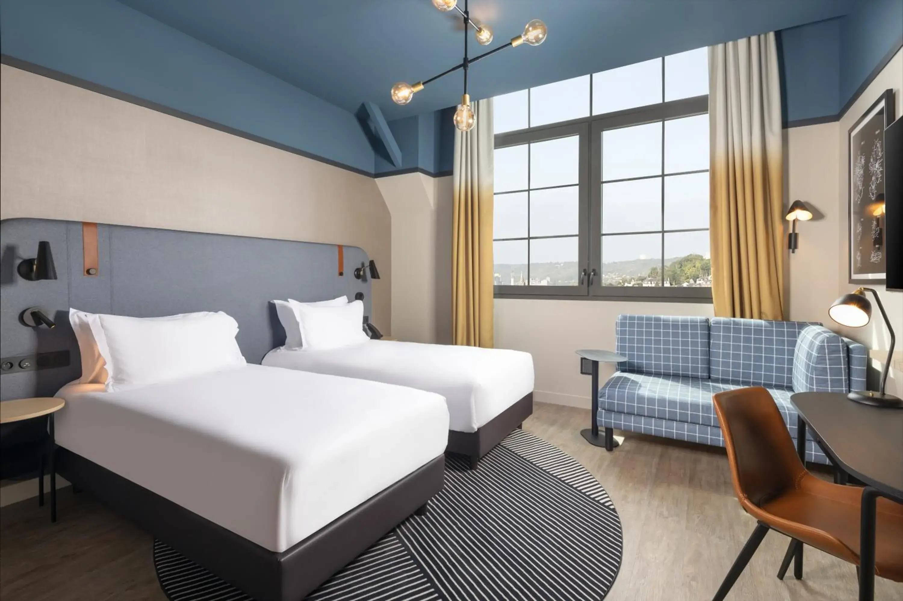 Deluxe Twin Room with City View in Hyatt Place Rouen Deluxe Twin Room with City View in Hyatt Place Rouen