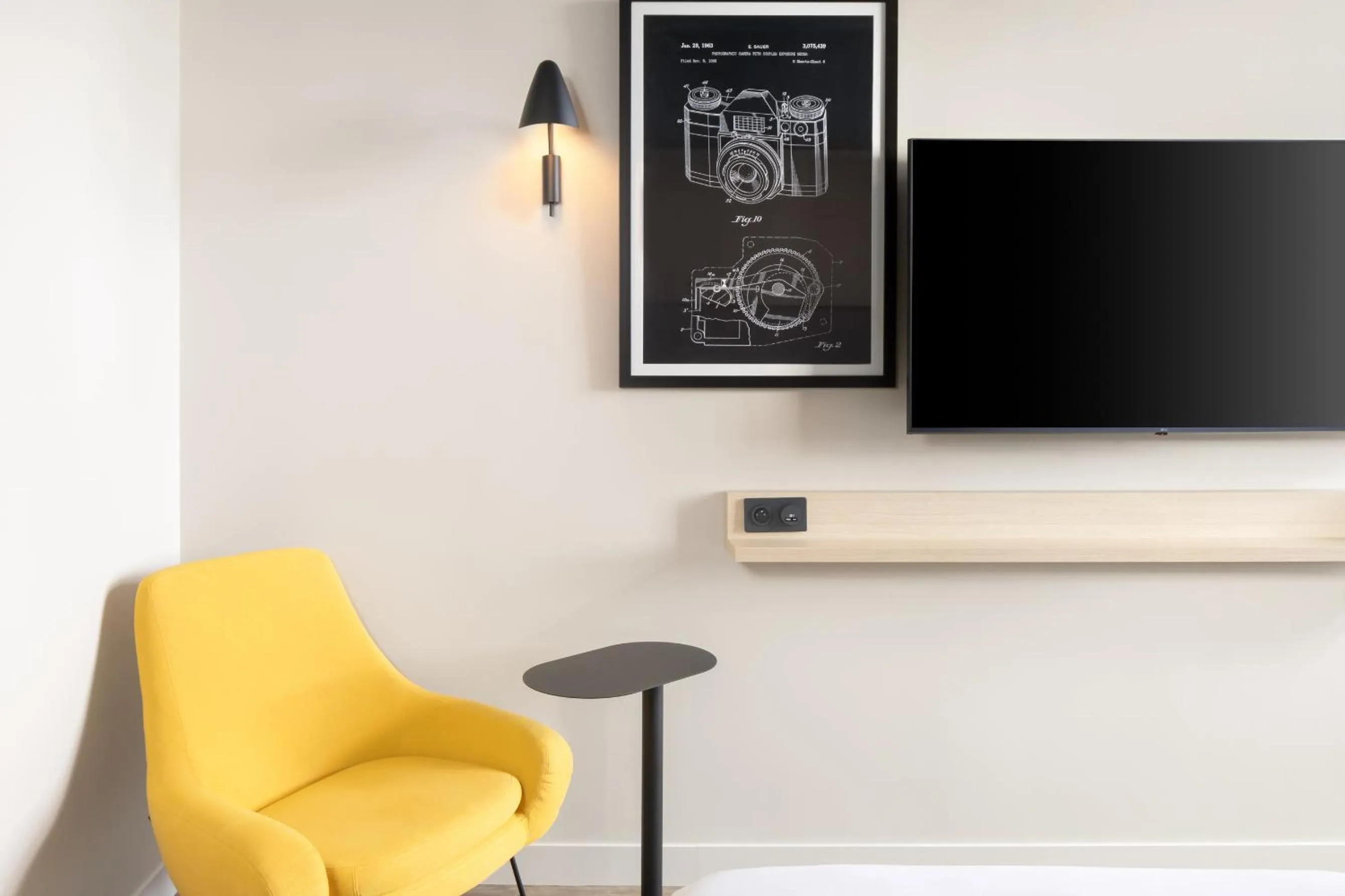 Photo of the whole room in Hyatt Place Rouen