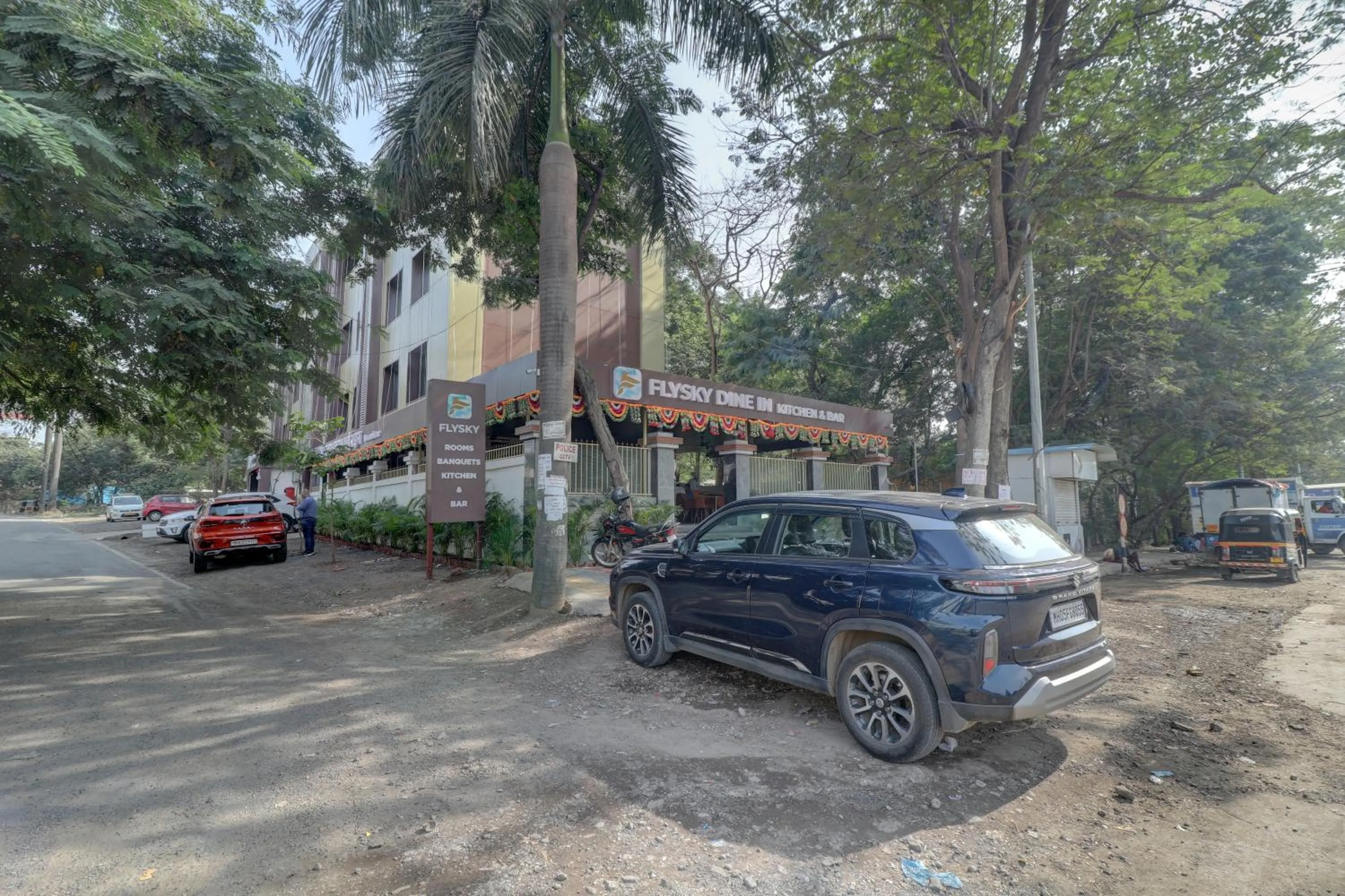 Day in Hotel Flysky Rooms & Banquets