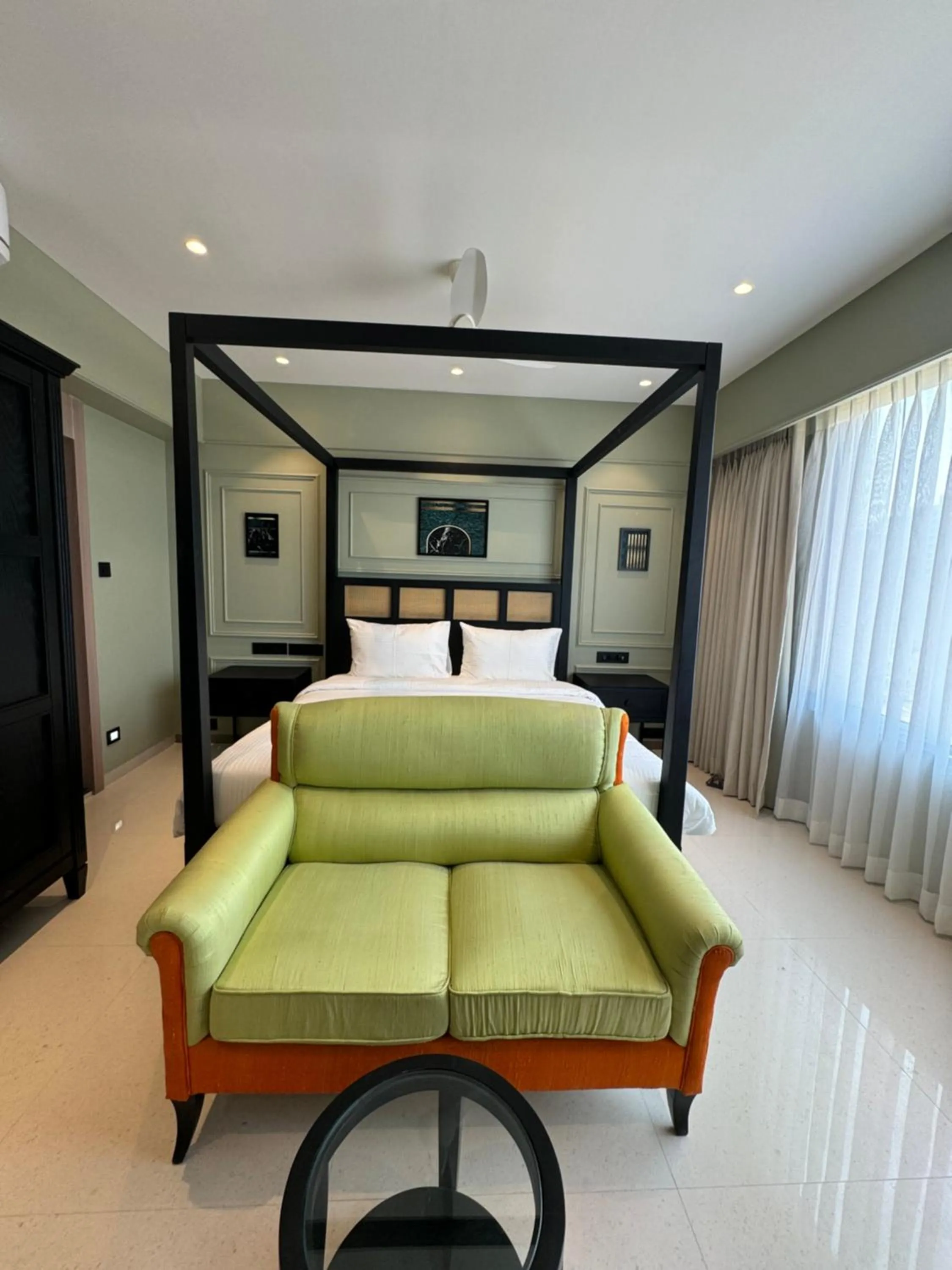 Photo of the whole room, Bed in Hotel Mumbai House, Valnai Malad