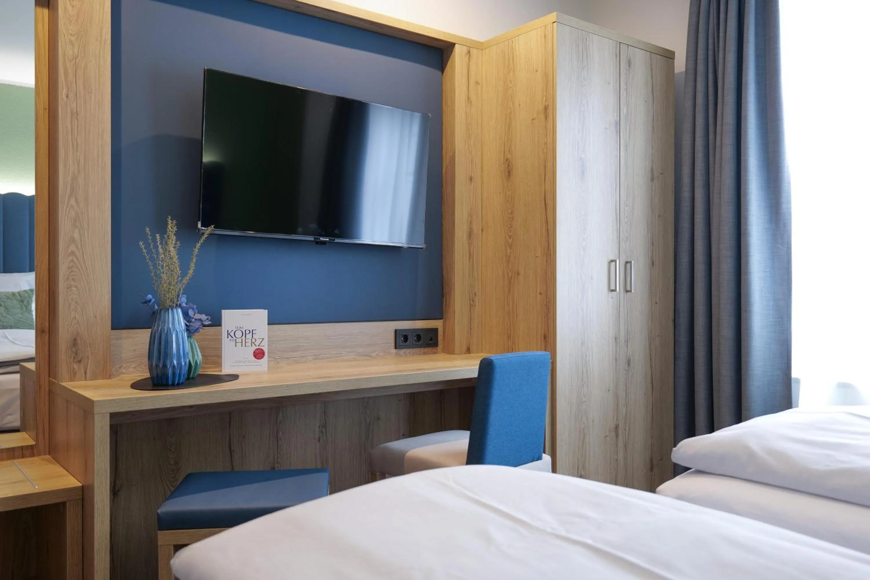 Bed in Reos Hotel Isny