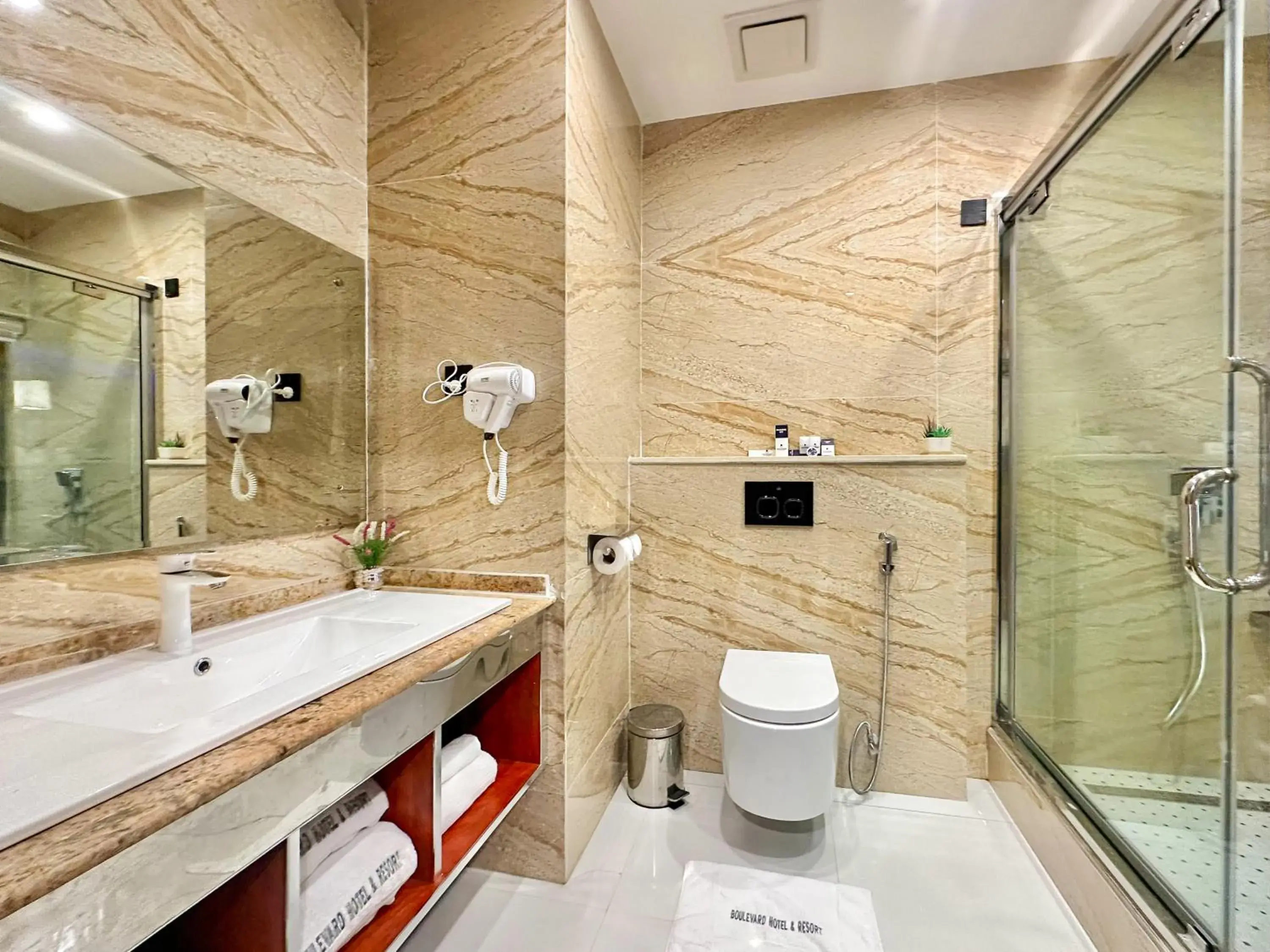 Double Room in Boulevard Owerri Hotel Double Room in Boulevard Owerri Hotel