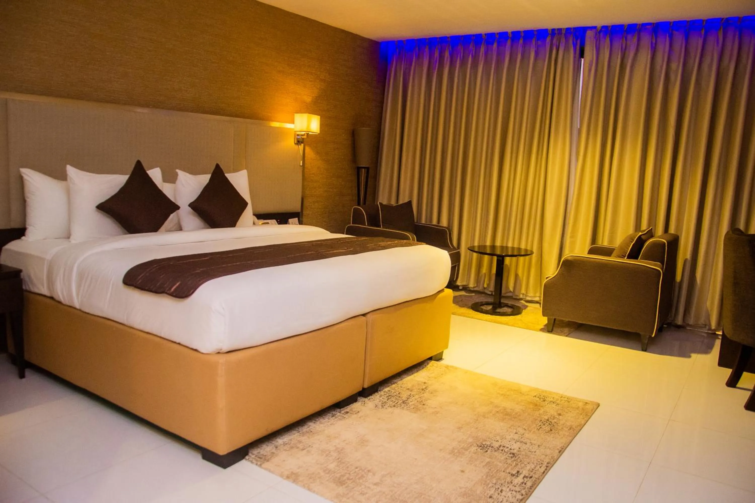 Bed in Boulevard Owerri Hotel