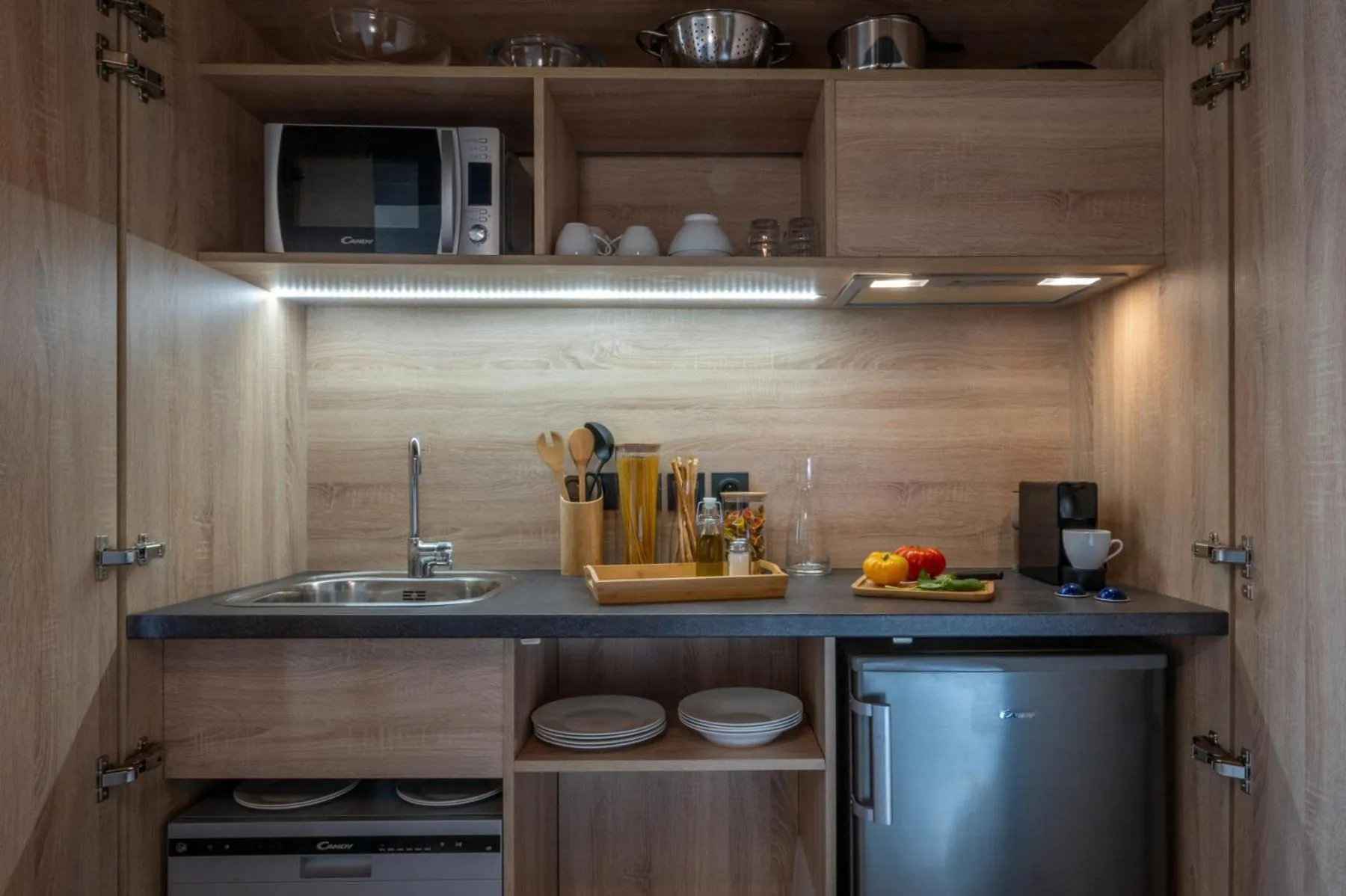 Kitchen or kitchenette in Nemea Appart Hotel Nice Arenas Aéroport