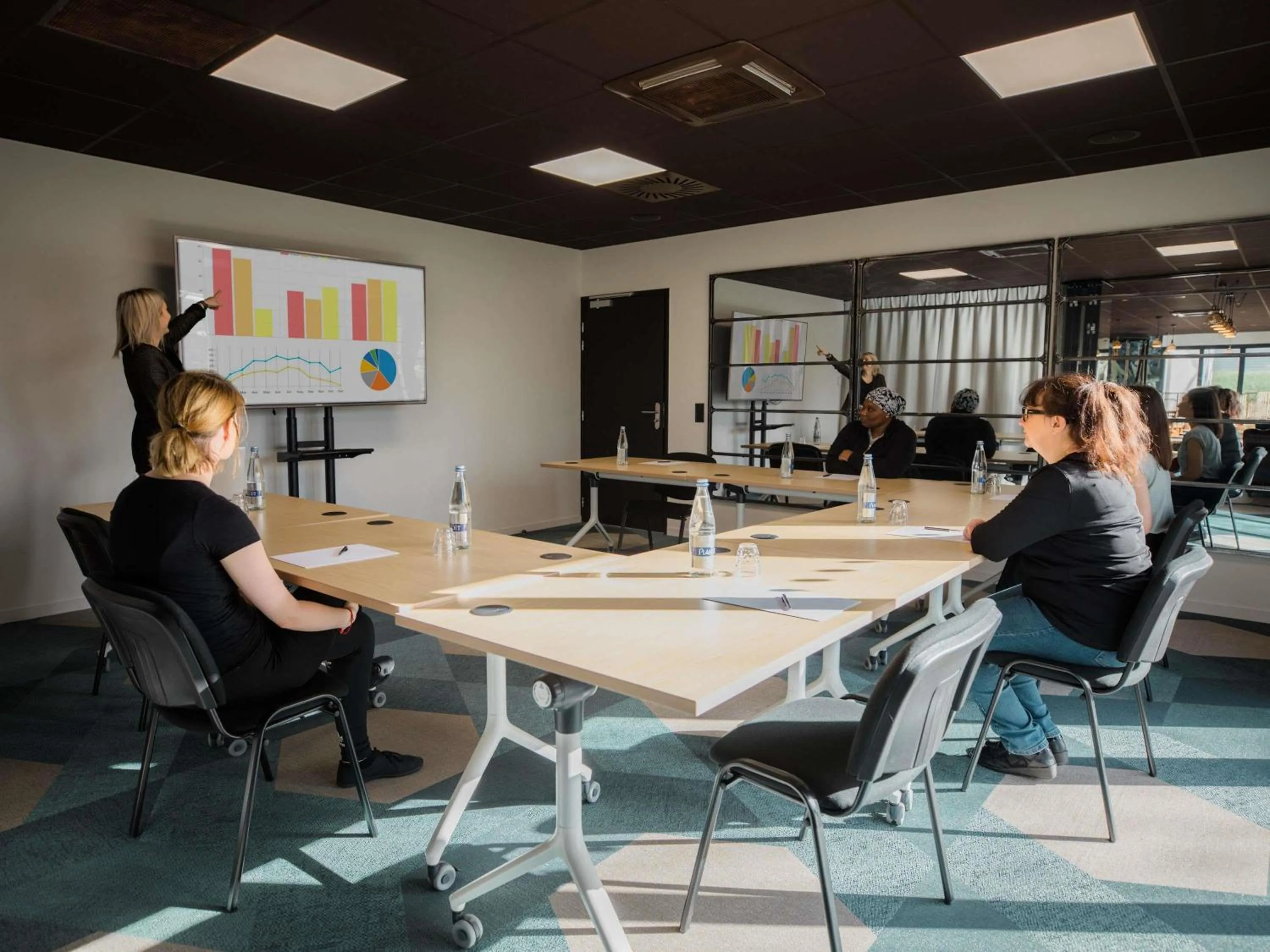 Meeting/conference room in Greet Hotel Brest Aéroport