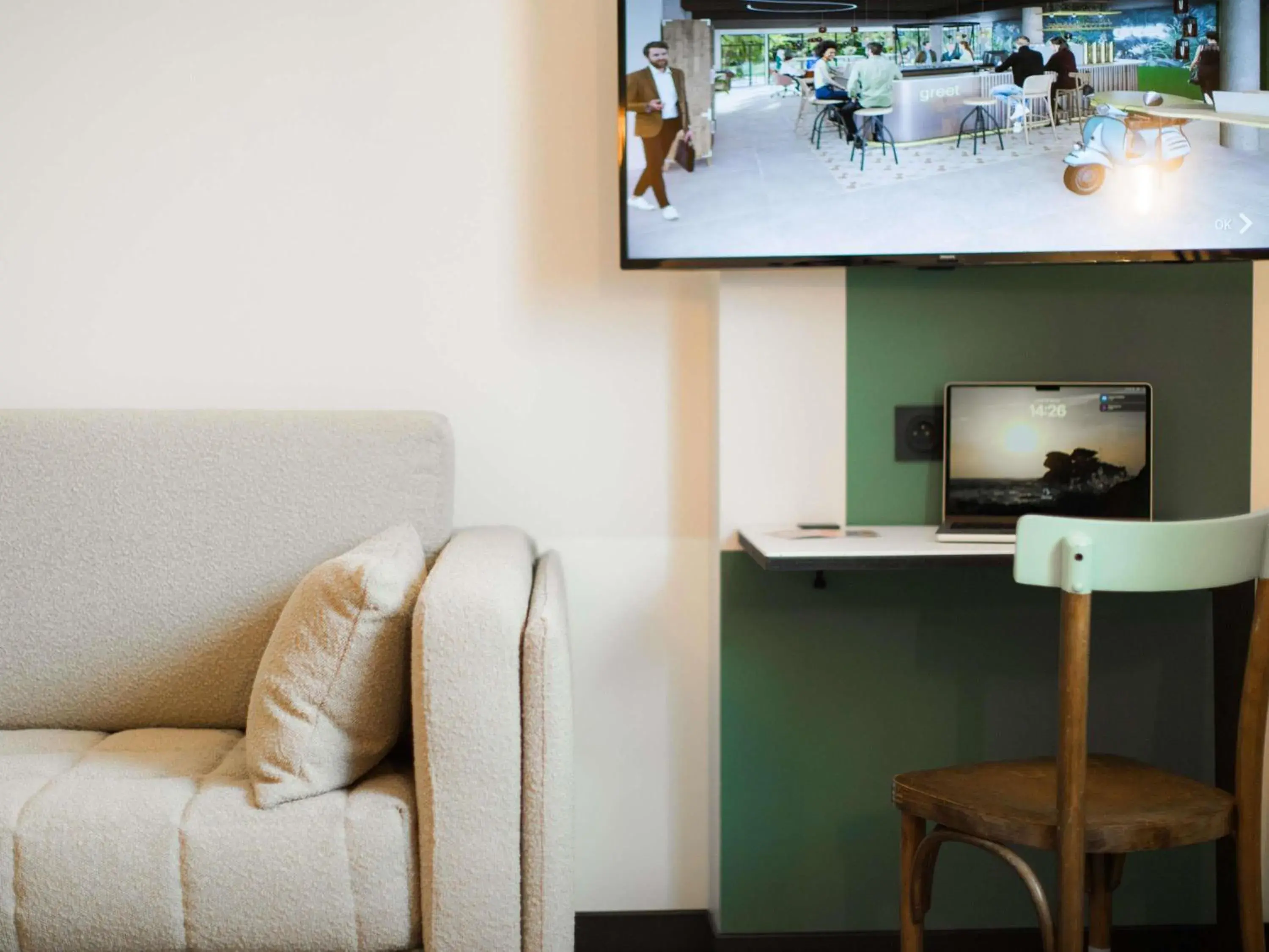 Pop Plus Double Room with Sofa Bed in Greet Hotel Brest Aéroport Pop Plus Double Room with Sofa Bed in Greet Hotel Brest Aéroport