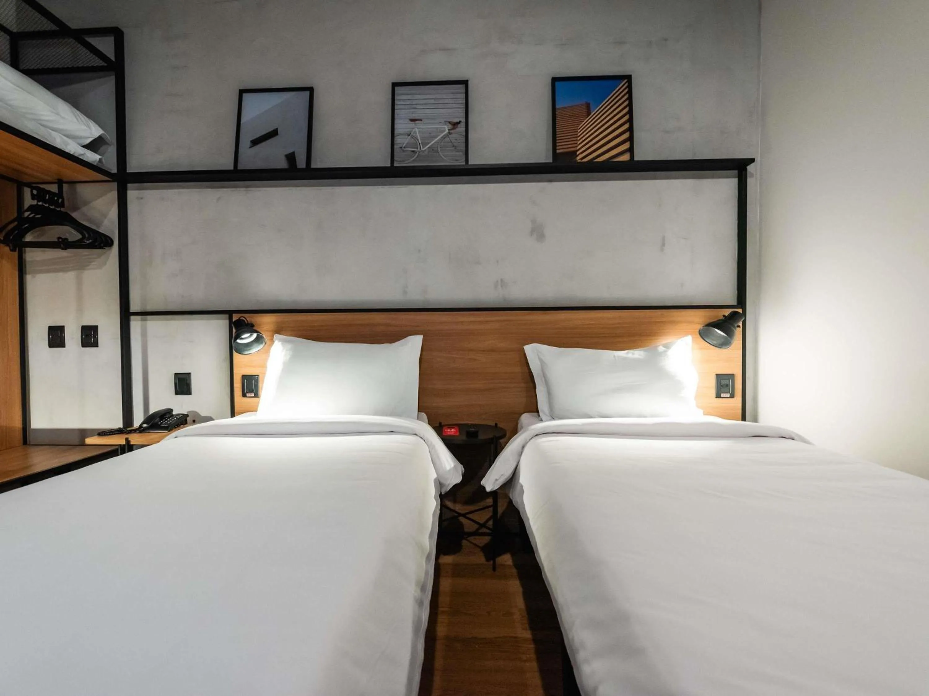 Bedroom, Bed in ibis Tubarão