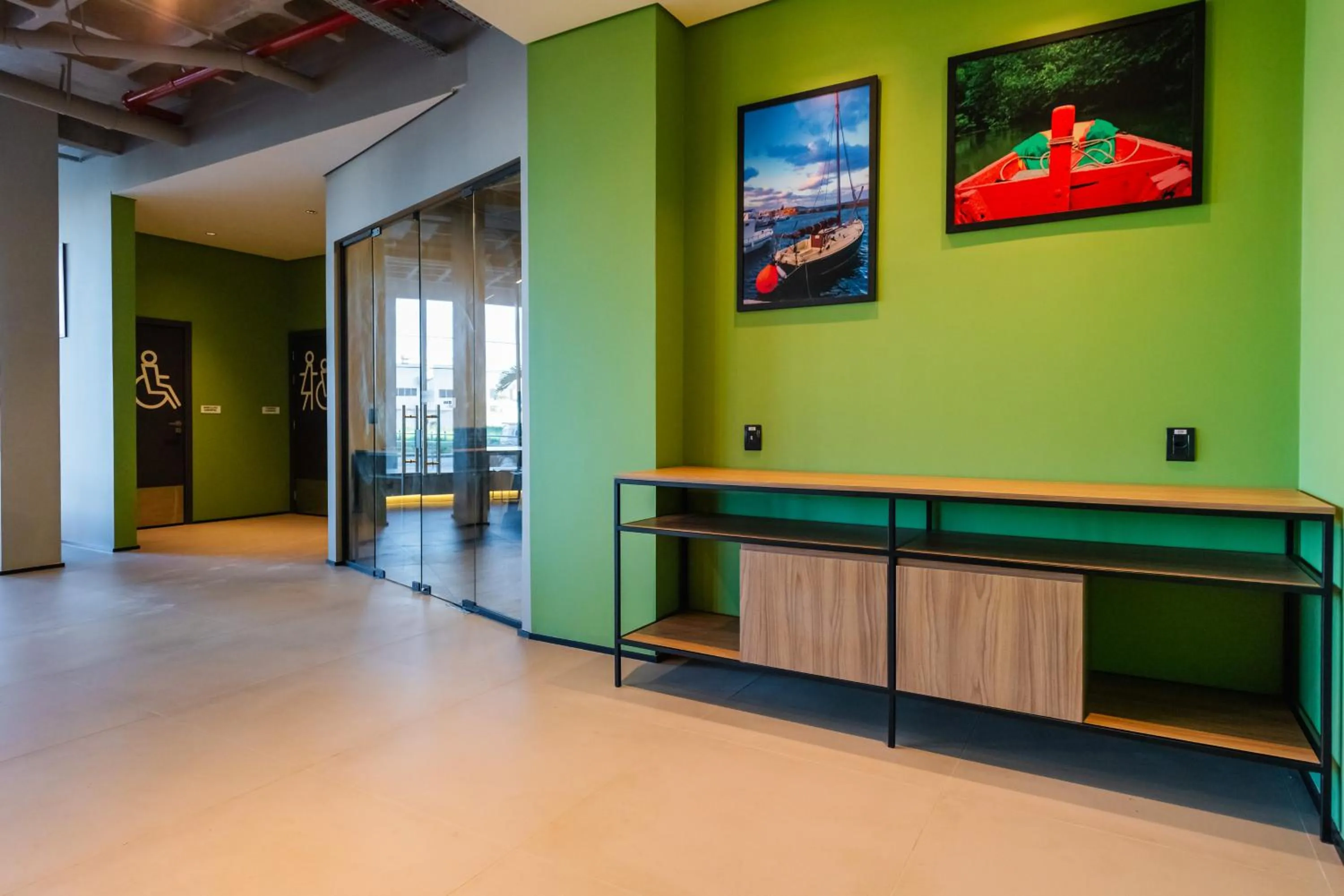 Seating area in ibis Tubarão