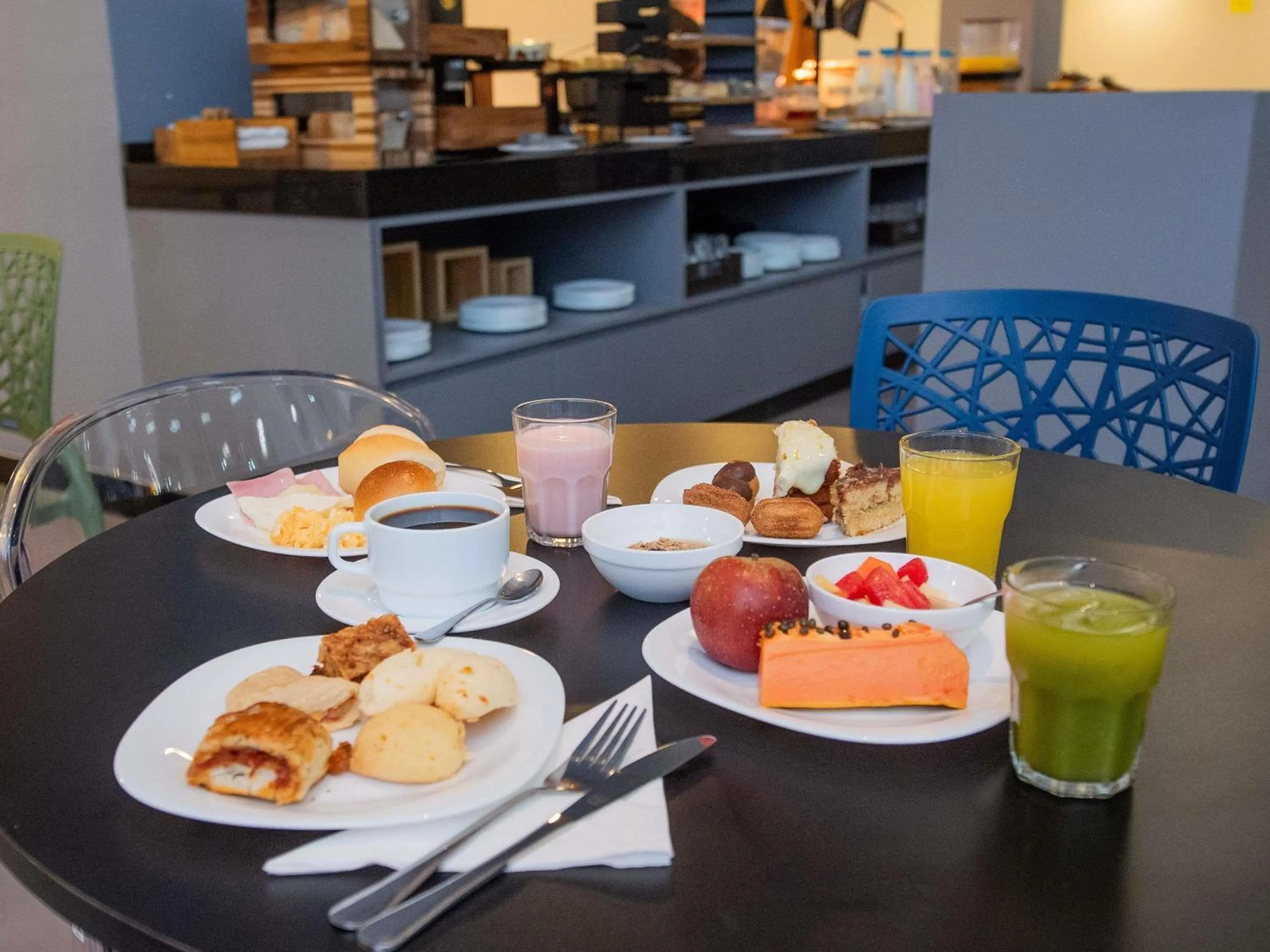 Restaurant/places to eat in ibis Styles Goiânia Shopping Estação