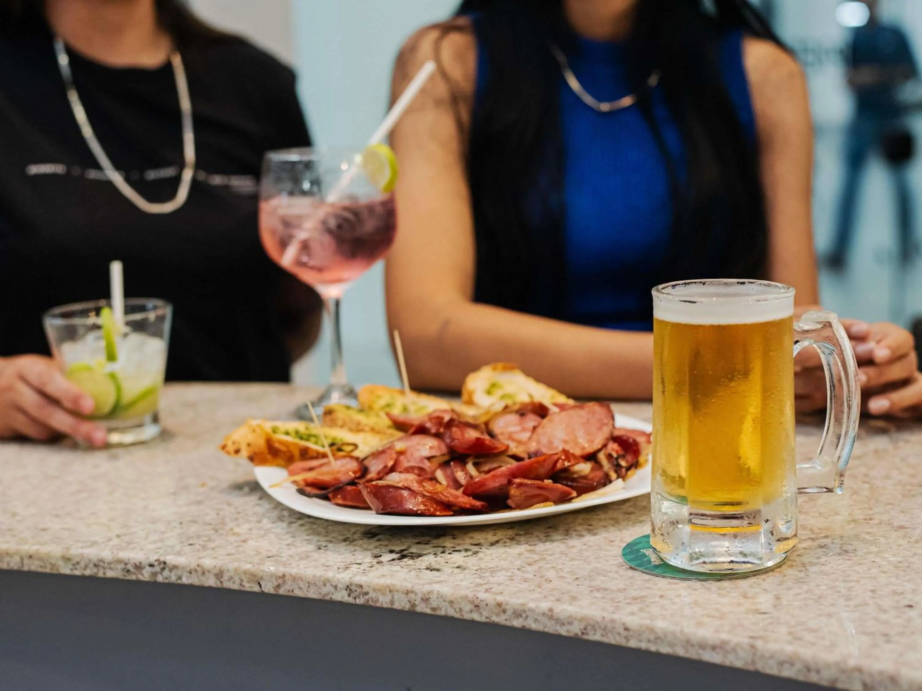 Lounge or bar in ibis Styles Goiânia Shopping Estação