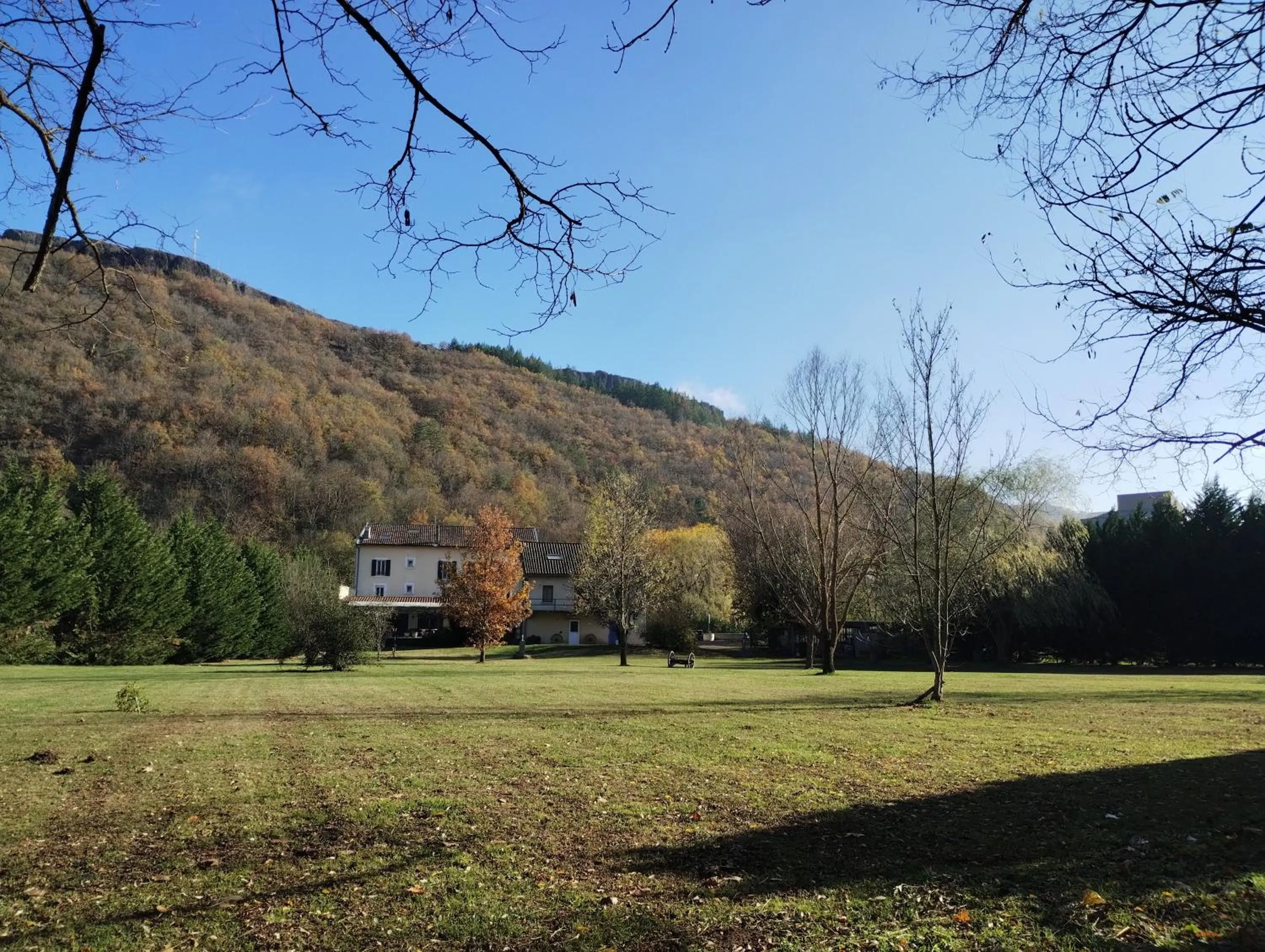 Property building in Hotel Rêve de la Vallée