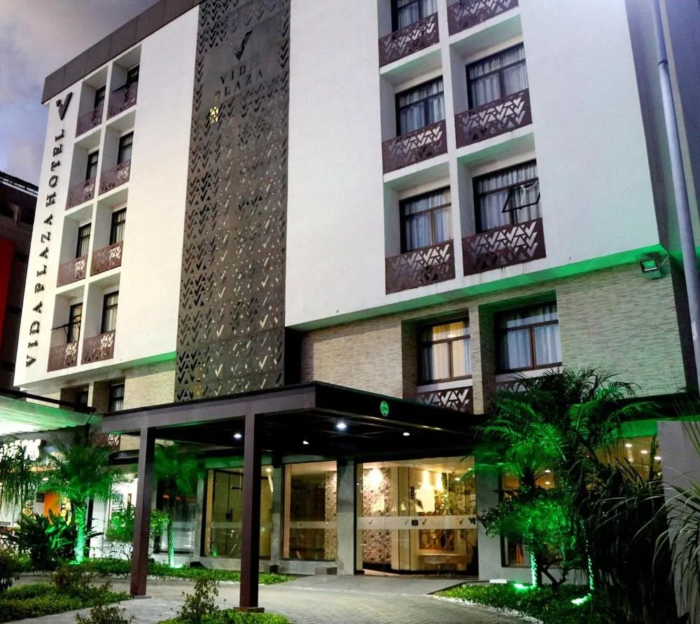Property building in Vida Plaza Hotel